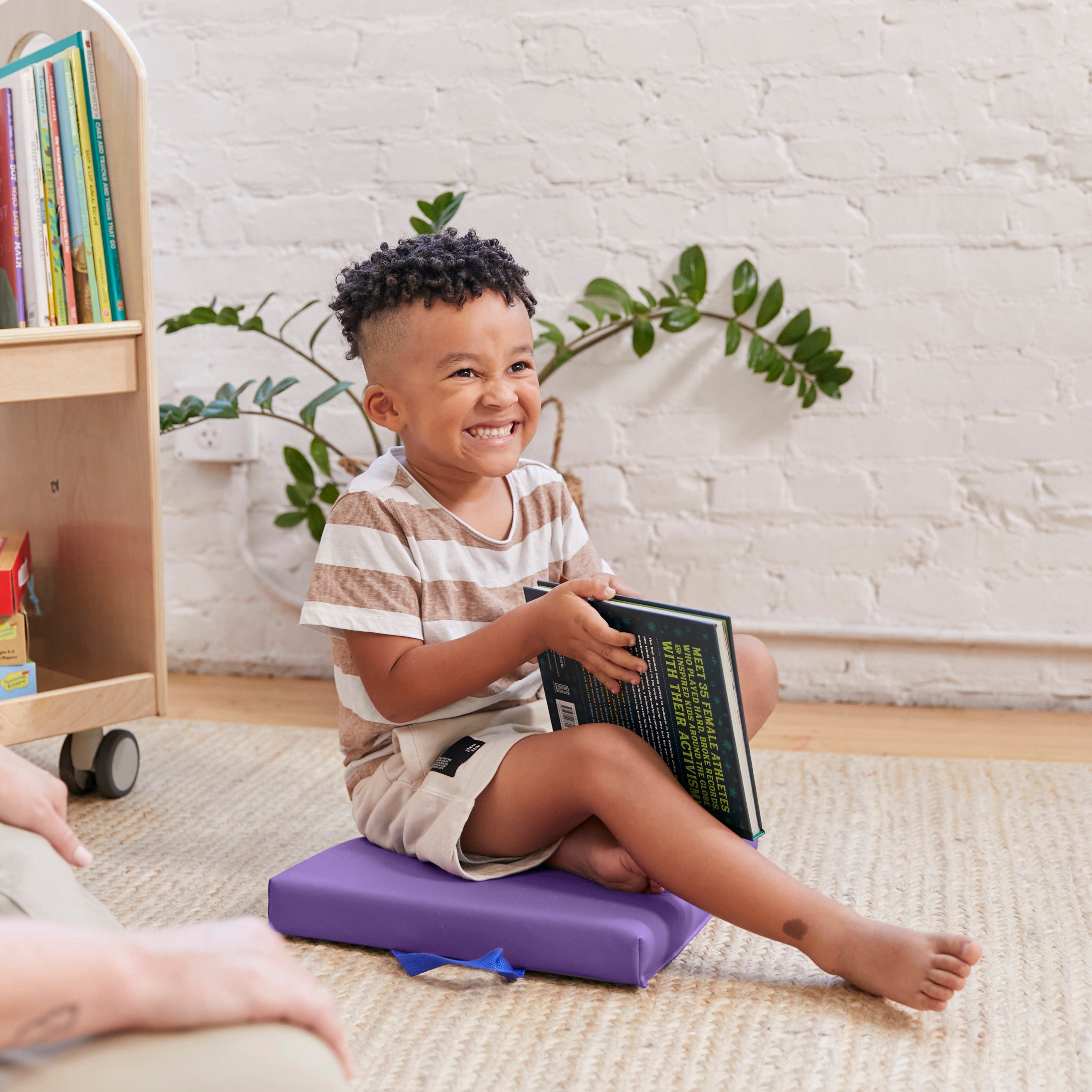 Square Floor Cushions with Handles, Classroom Flexible Seating, 6-Piece