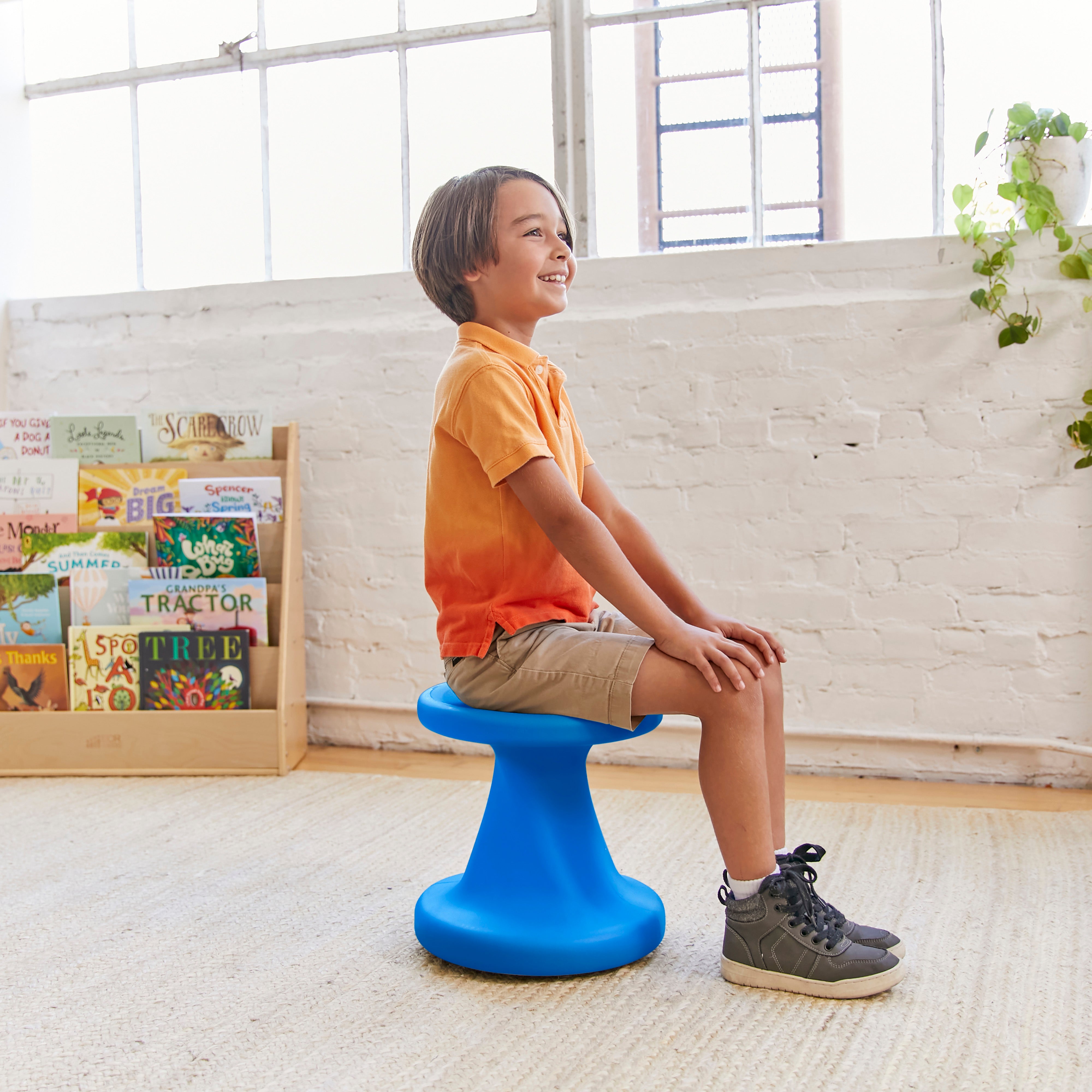 Twist Wobble Stool, 14in Seat Height