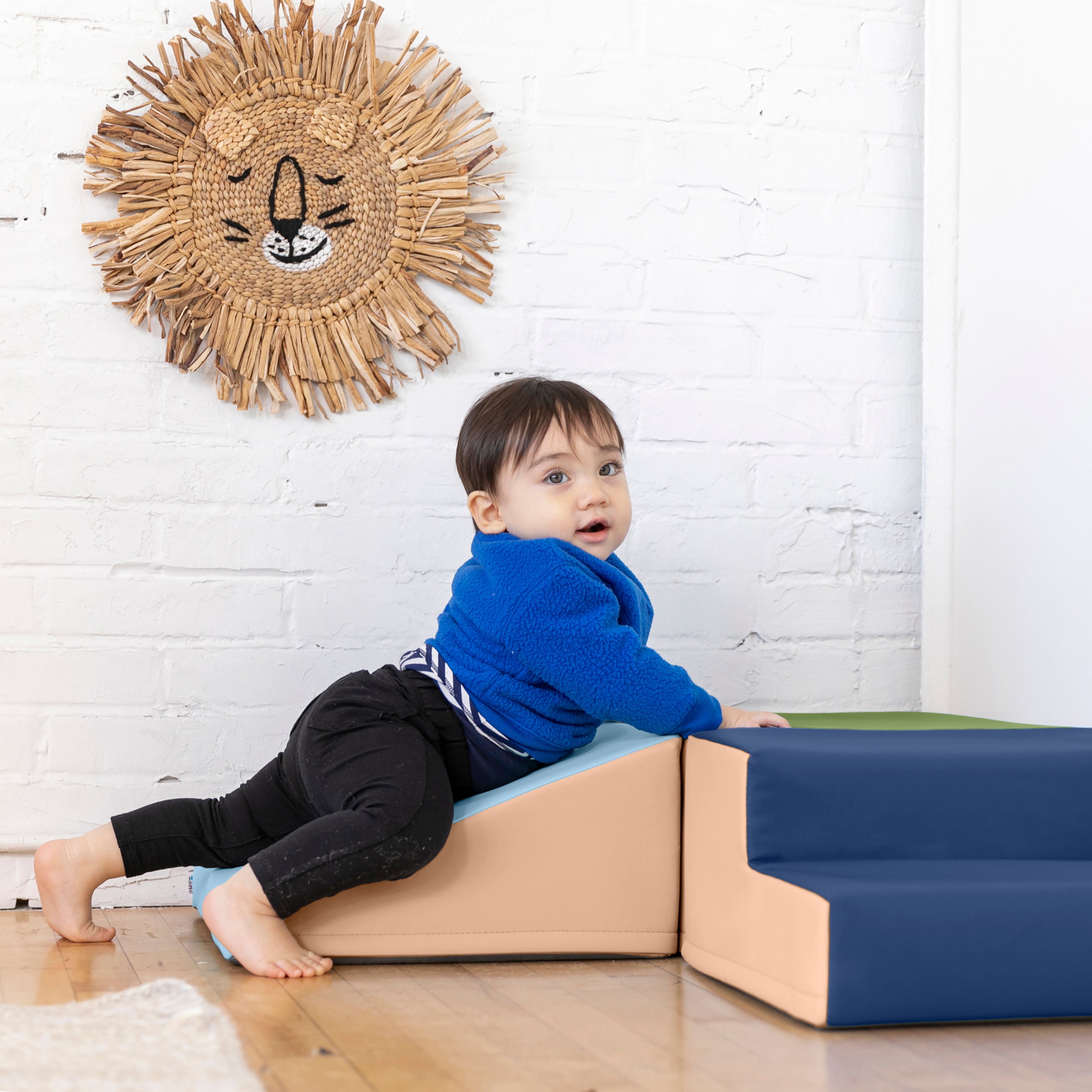 Junior Little Me Crawl and Slide Wall Climber, 3-Piece