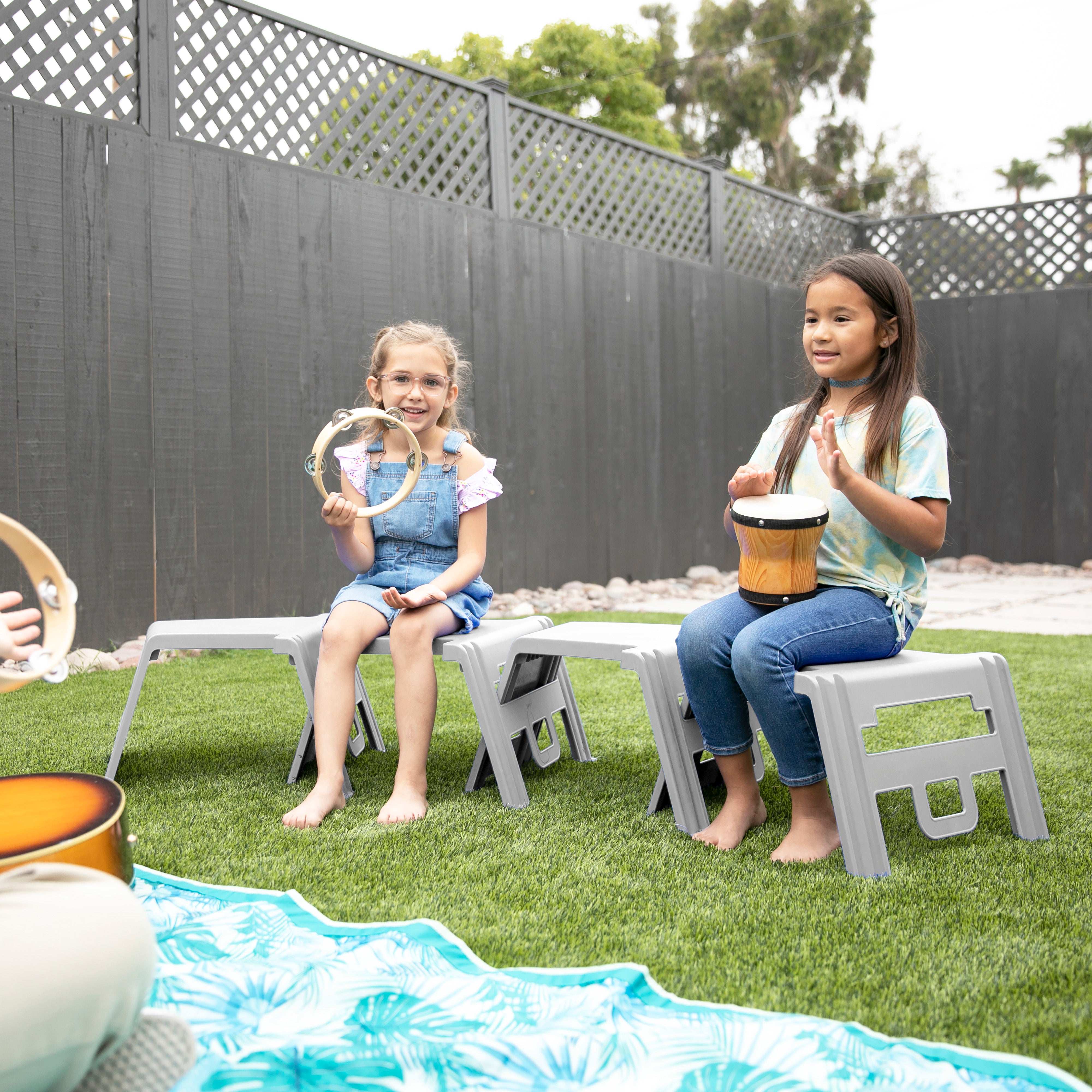 Linking Stool Set, 4-Piece