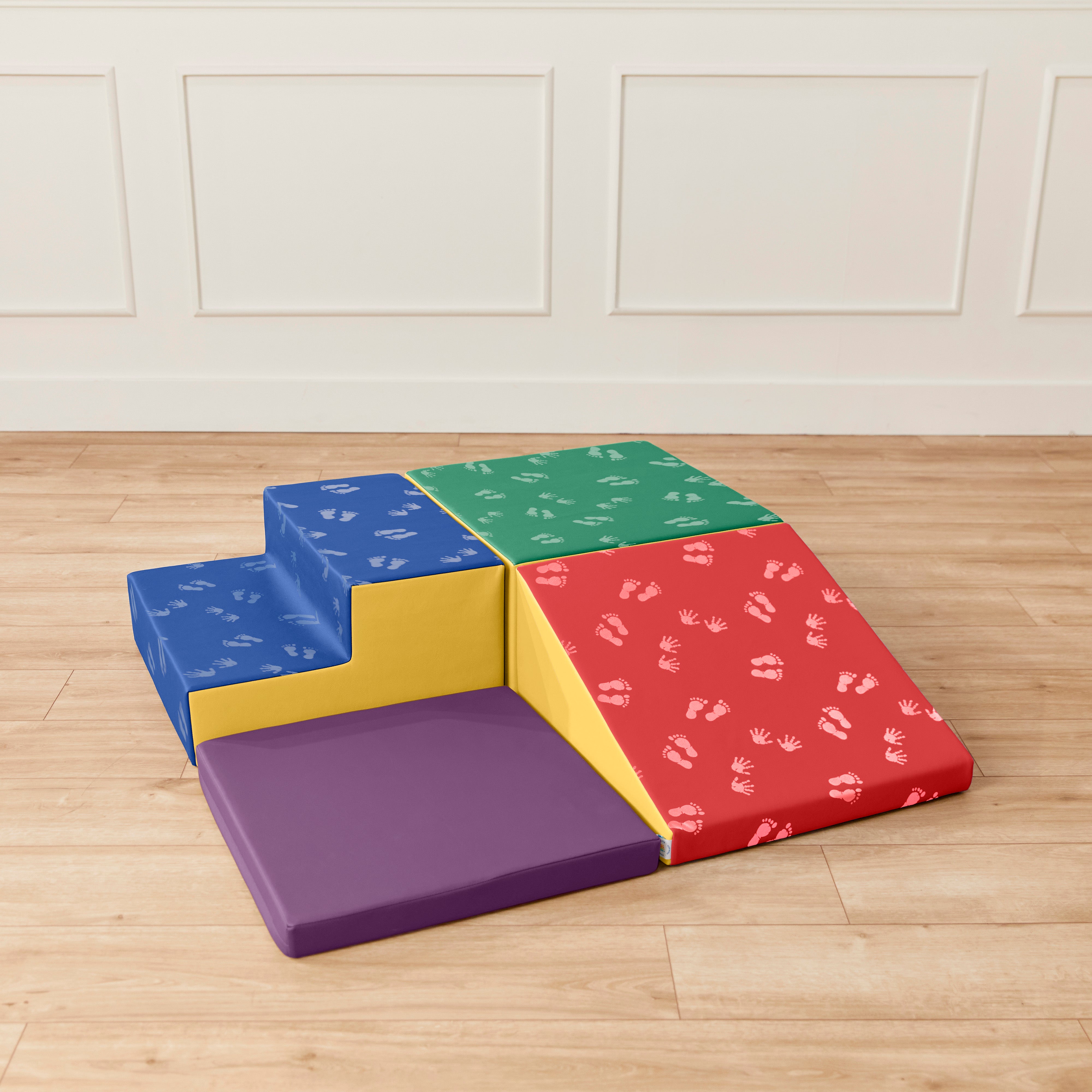 Little Me Corner Climber, 4-Piece