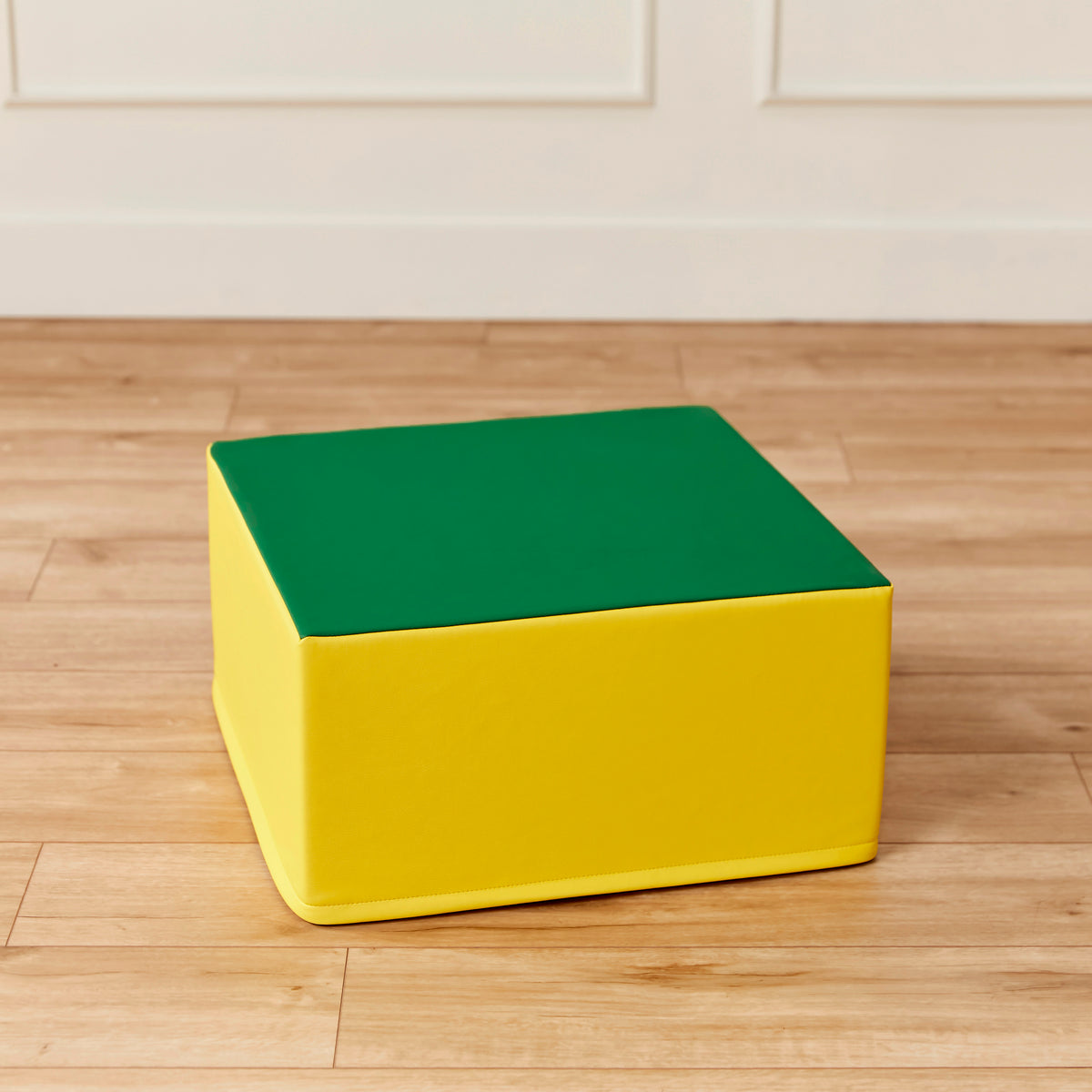 Pedestal Corner Climber