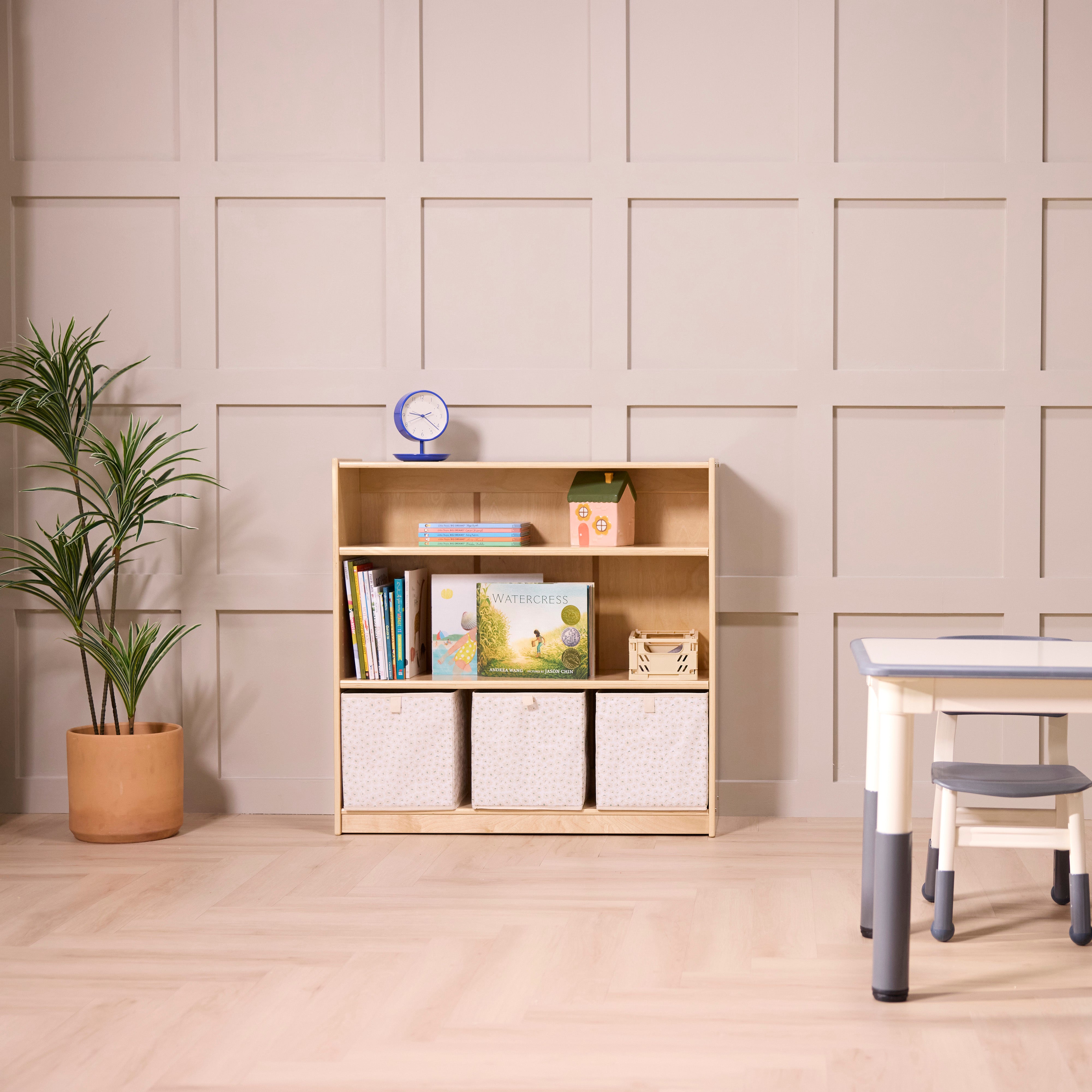 Adjustable Bookshelf