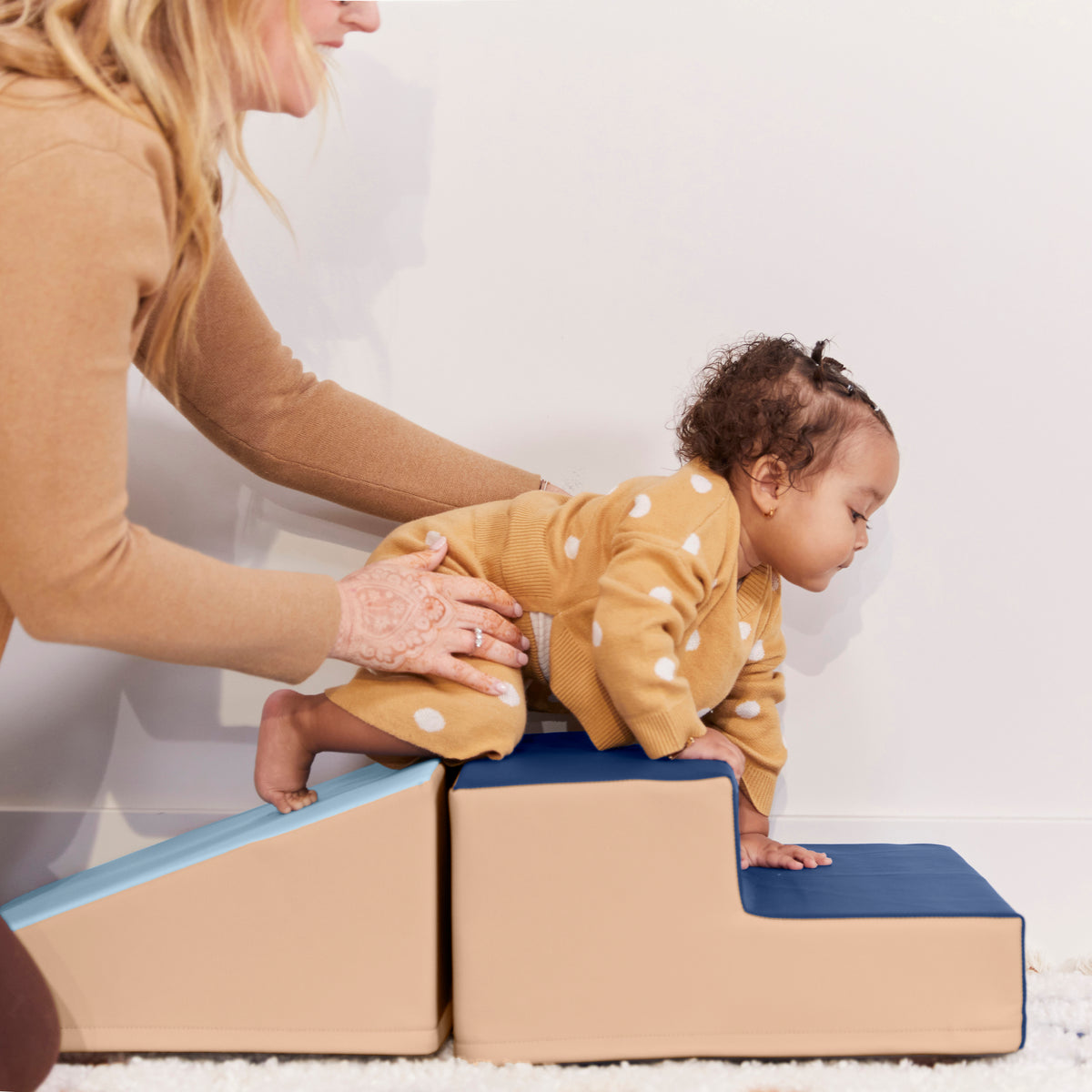 Junior Little Me Step and Slide Wall Climber, 2-Piece