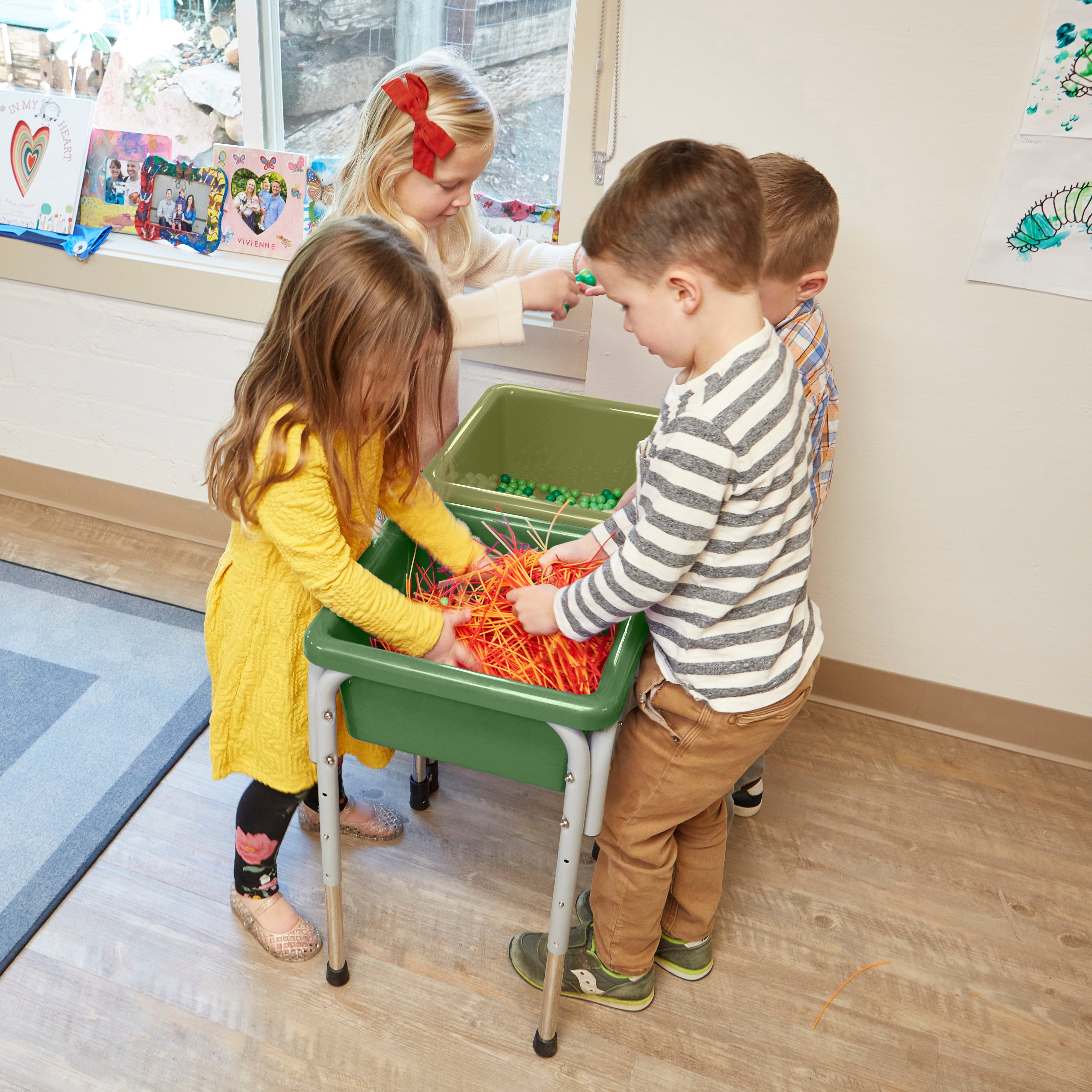 2-Station Sand and Water Adjustable Play Table, Sensory Bins