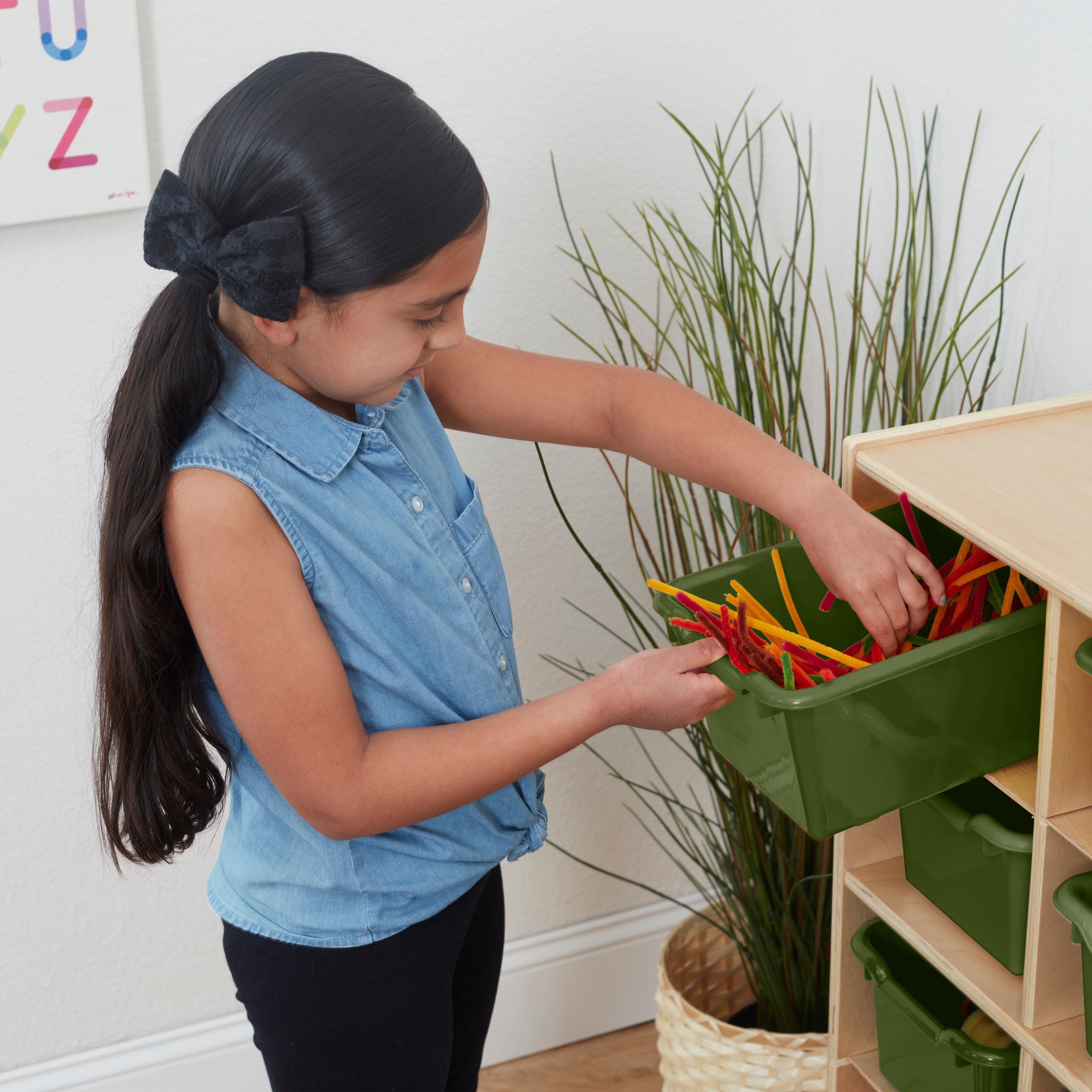 Scoop Front Storage Bin, 30-Piece