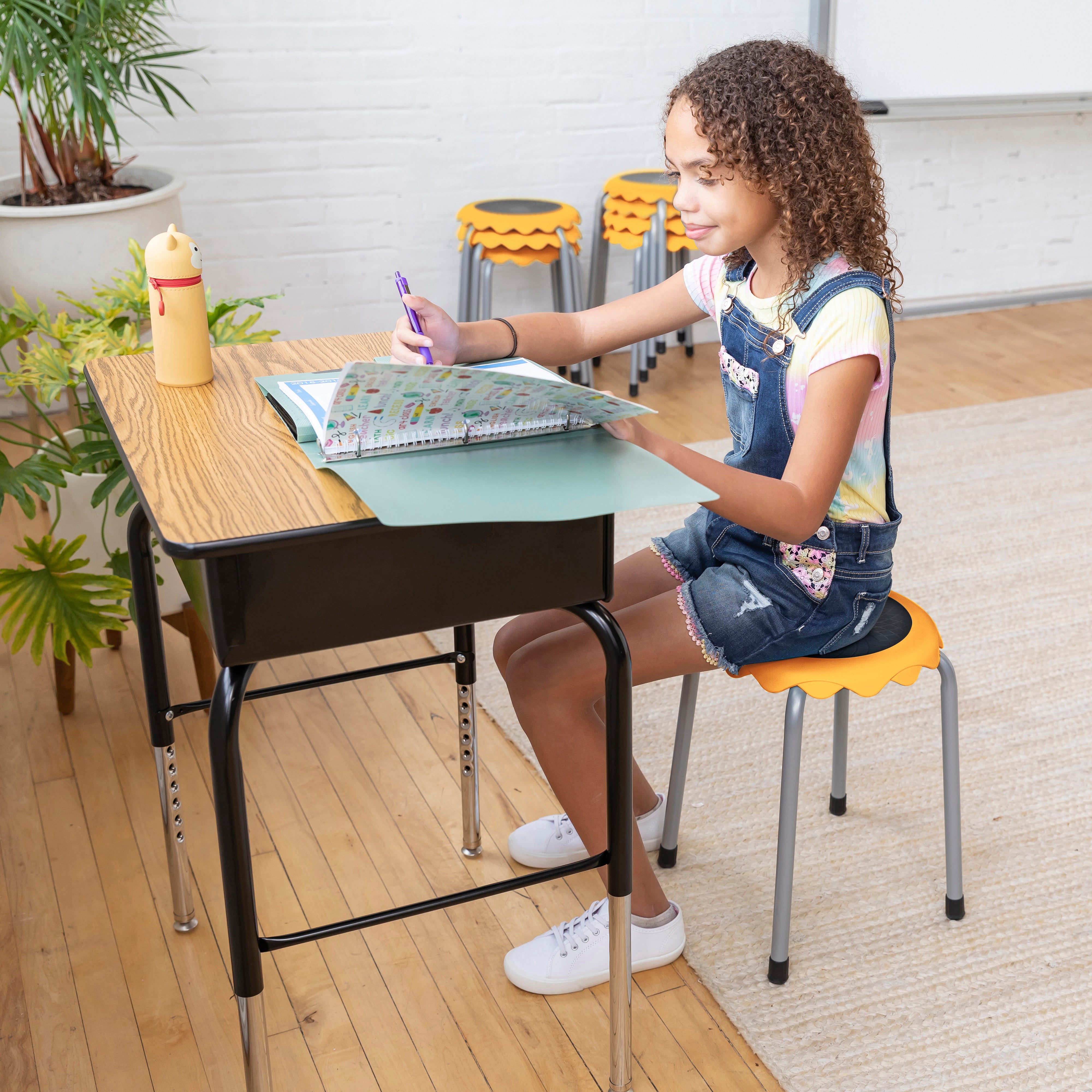 Daisy Stackable Stool with Glides Seating Set, 8-Piece