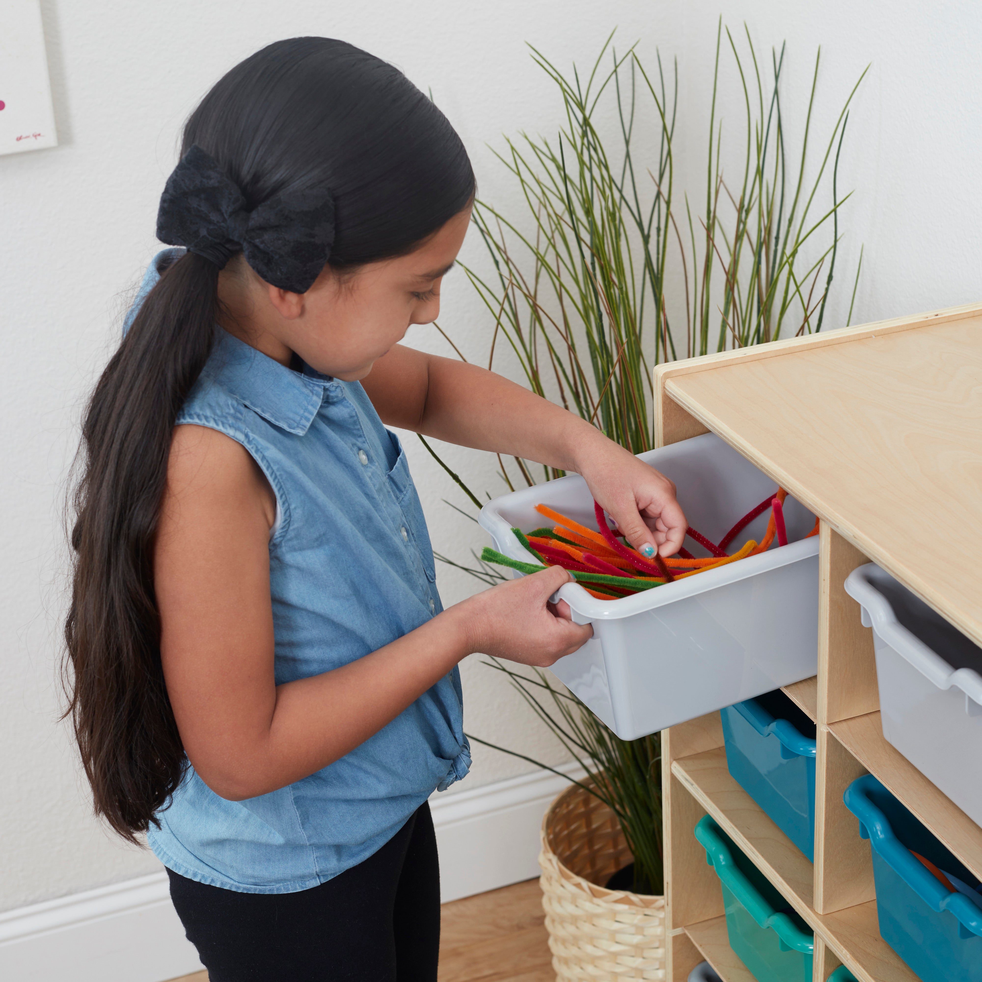 Scoop Front Plastic Storage Bins, 30-Piece