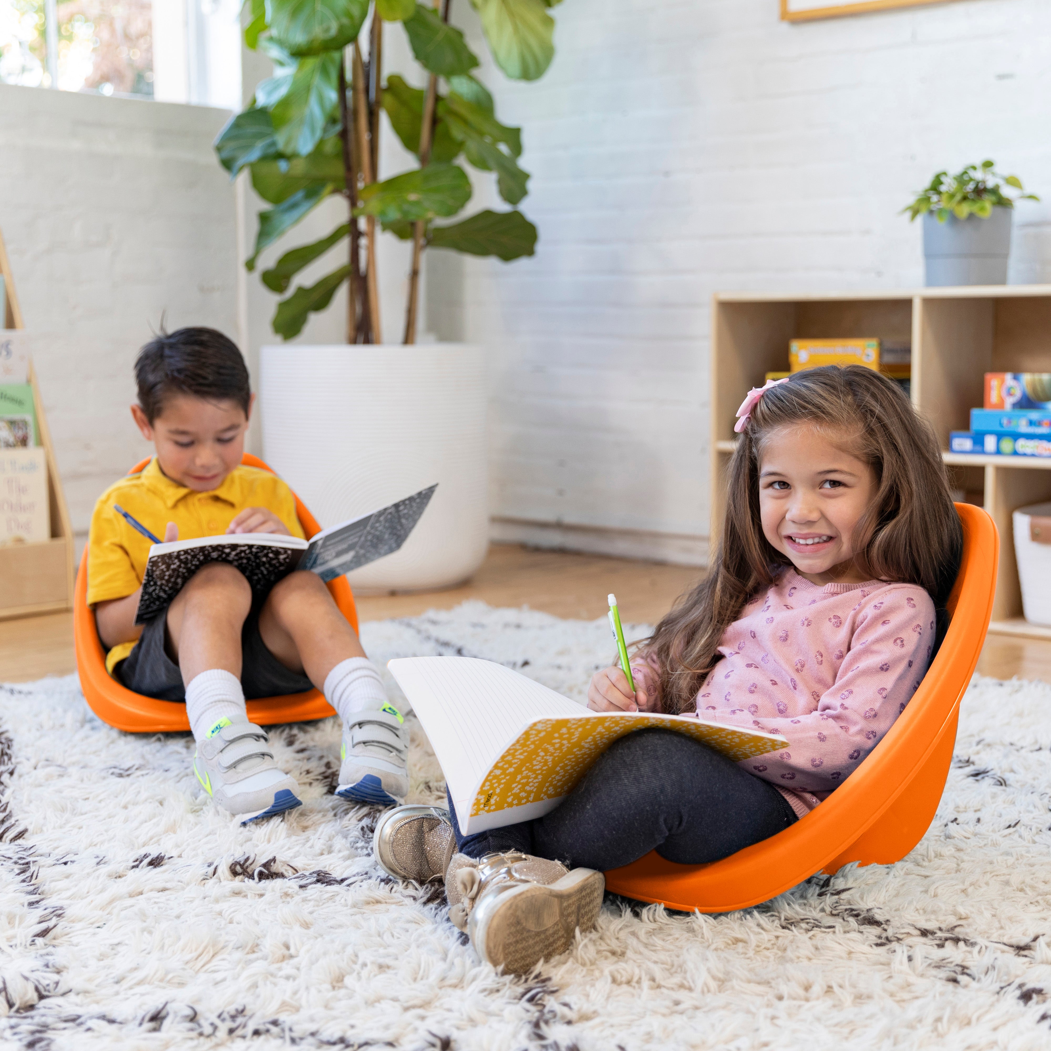 Leaf Scoop Floor Seat, 6-Piece