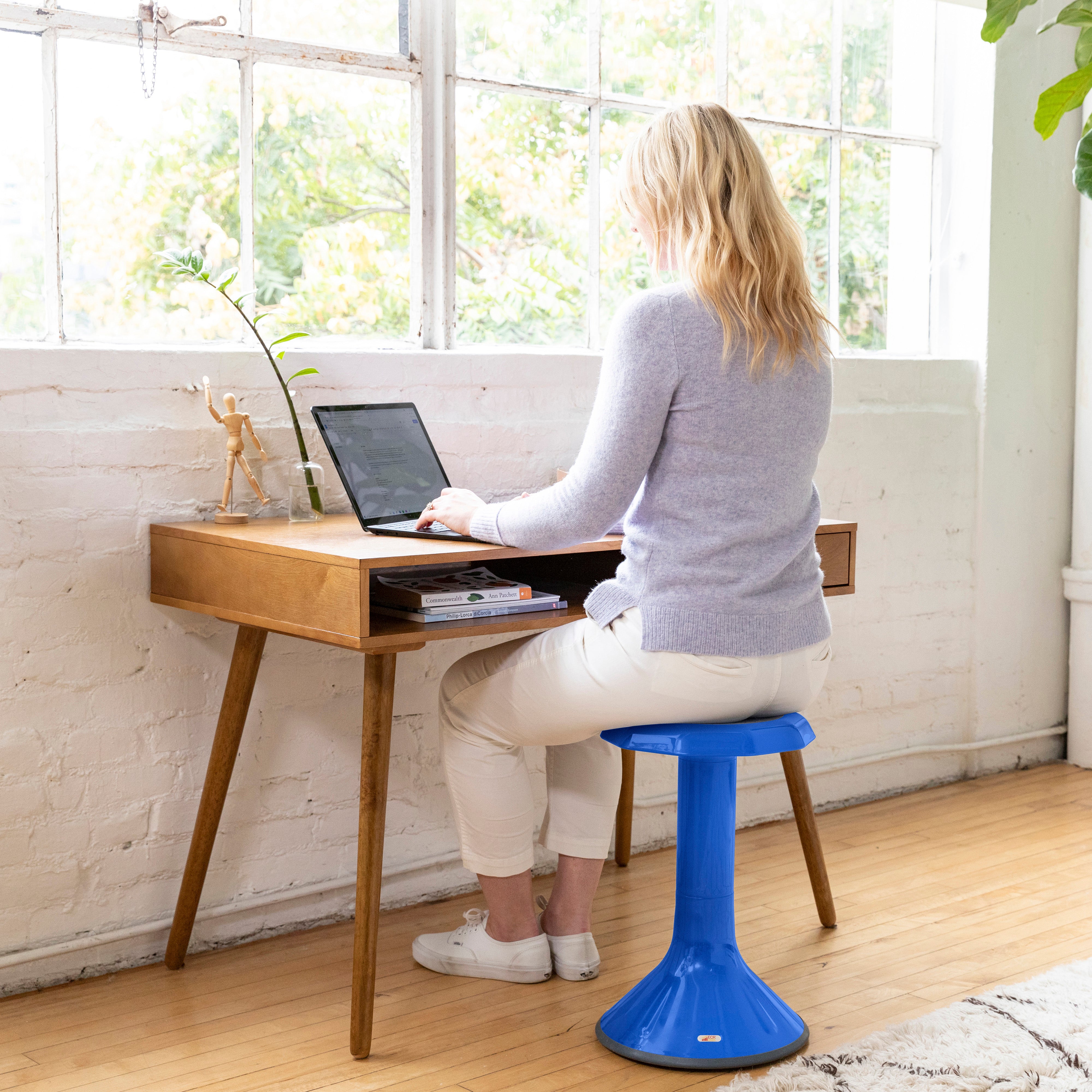 ACE Active Core Engagement Wobble Stool, 20-Inch Seat Height