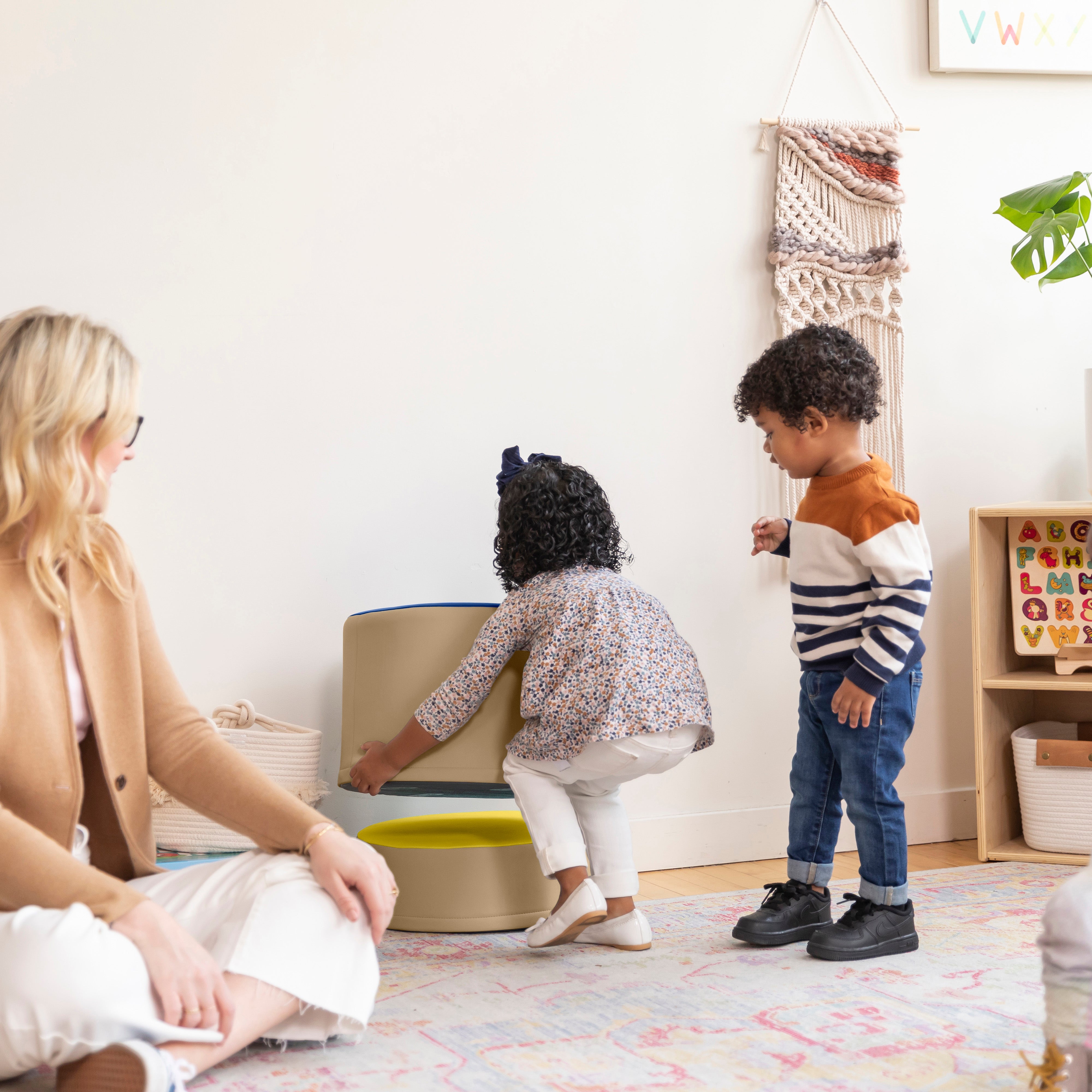 Colorful Stump Stool Set, 3-Piece