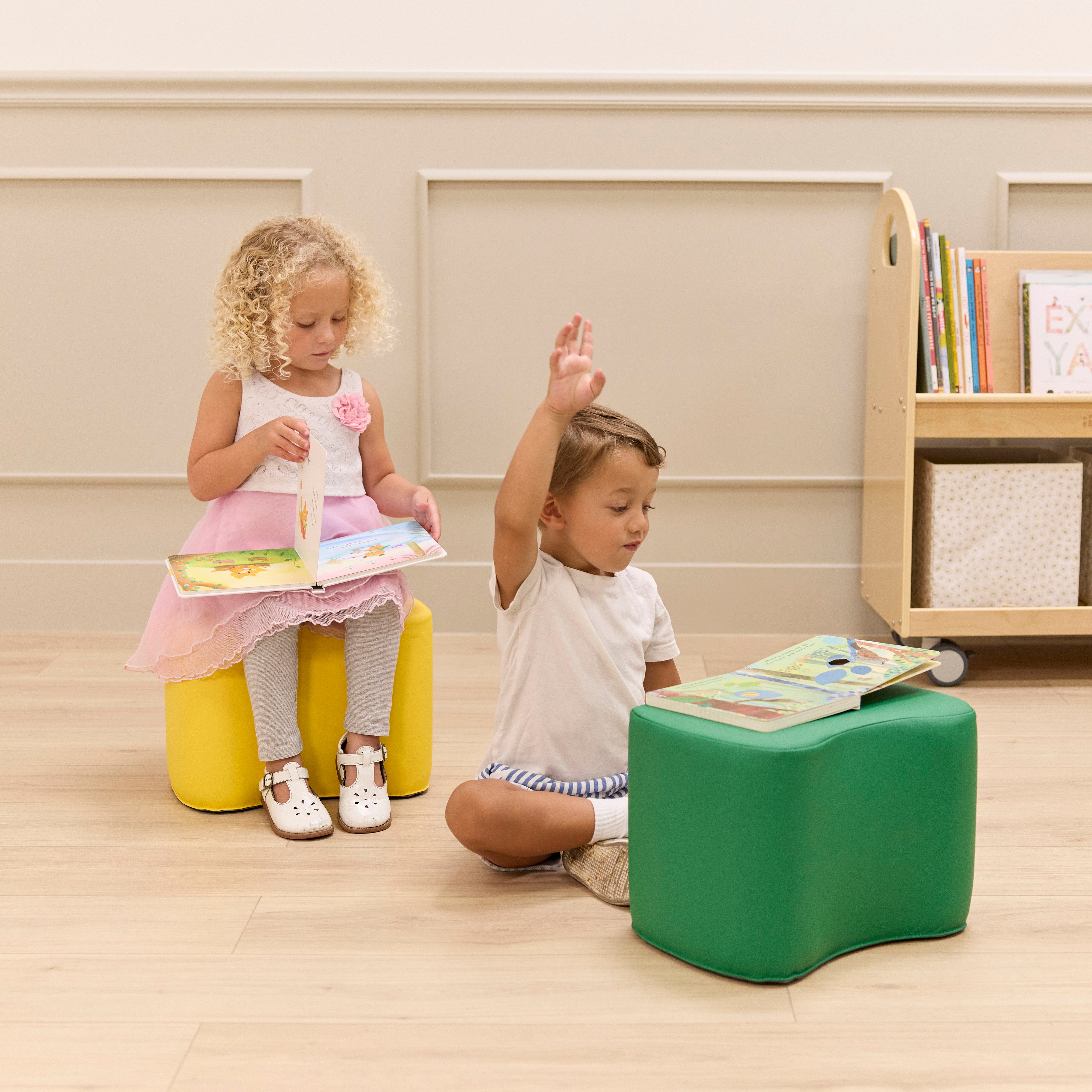 Butterfly Modular Stool Seating Set, 6-Piece