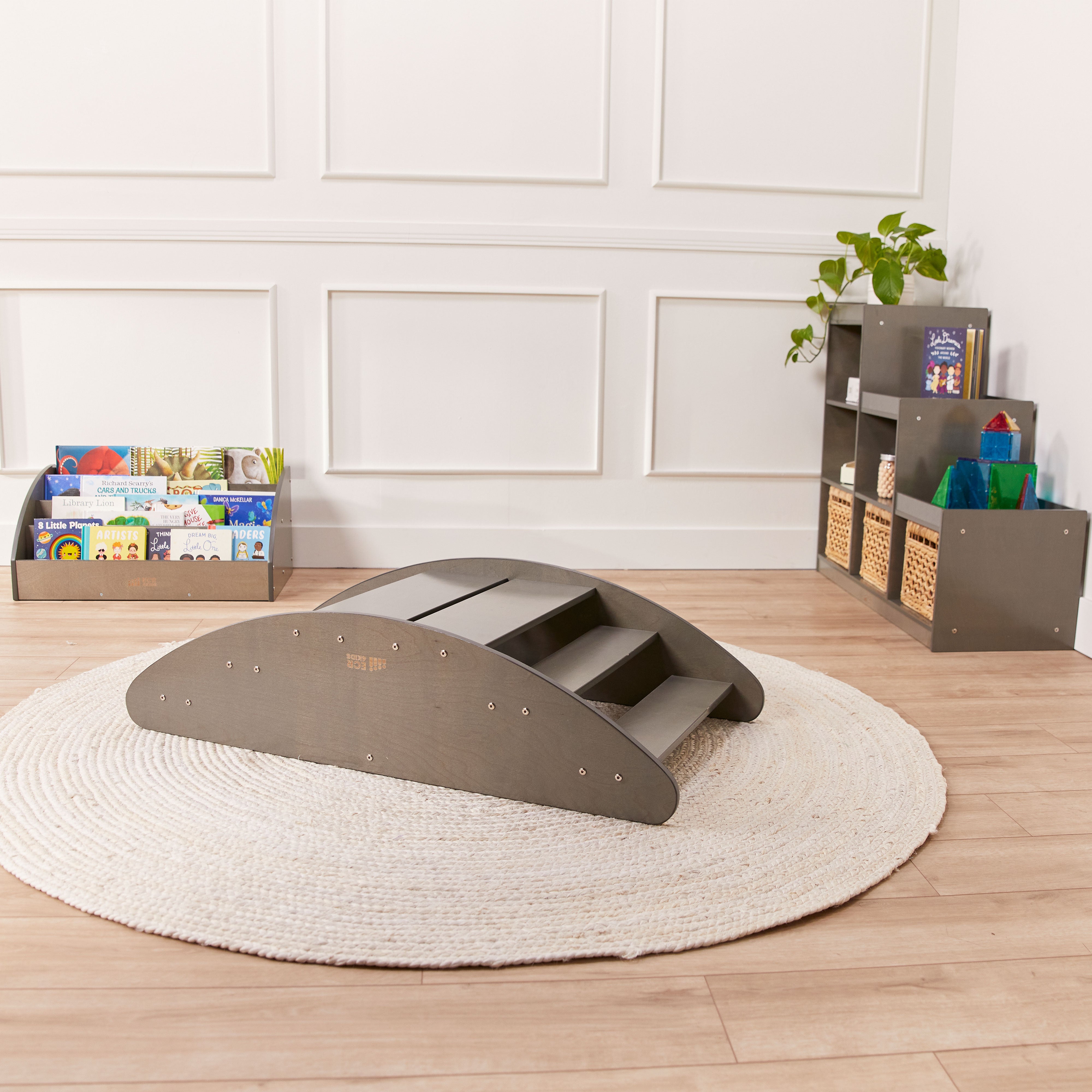 3-2-1 Cube Storage Cabinet