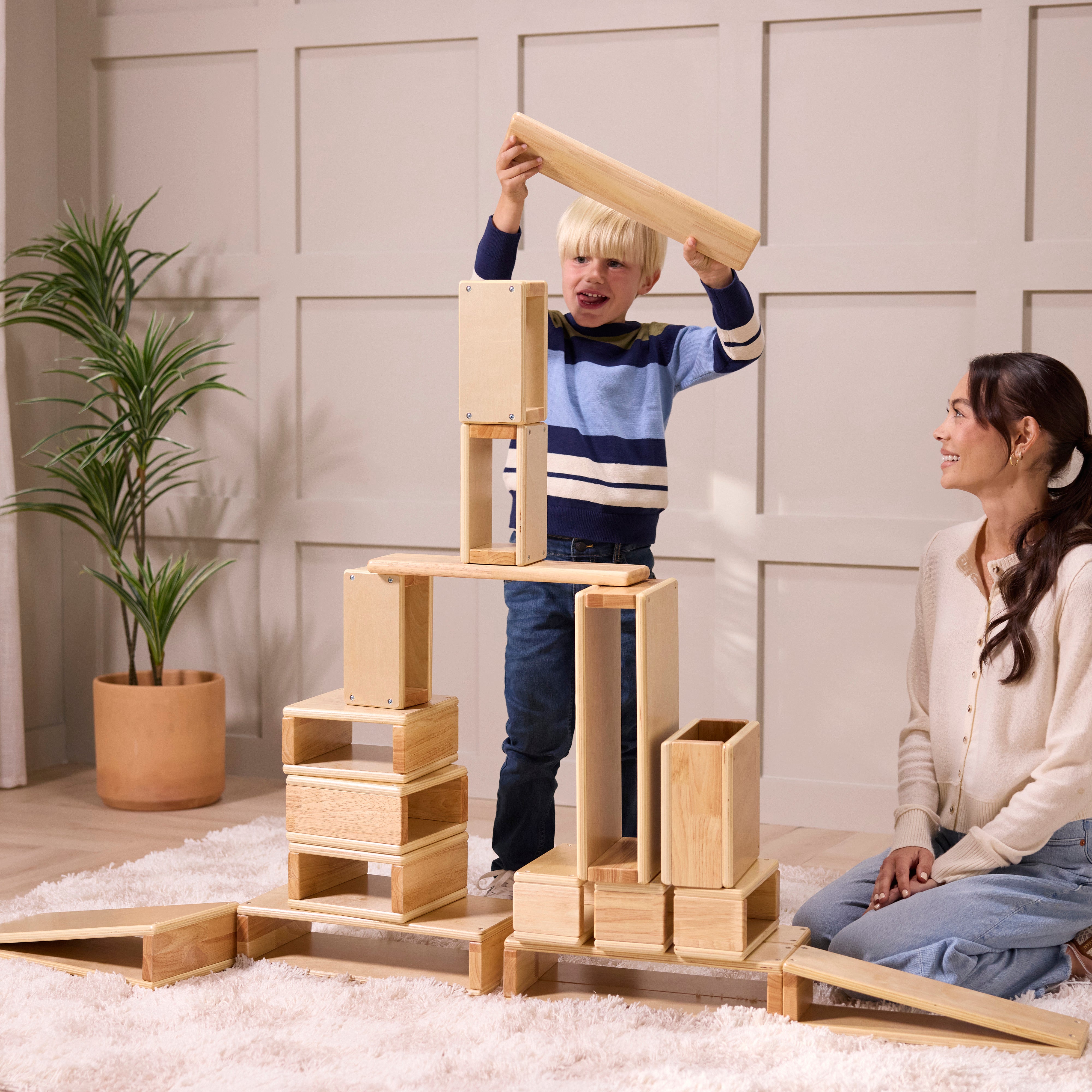 Hollow Wooden Building Block Set, 18-Piece