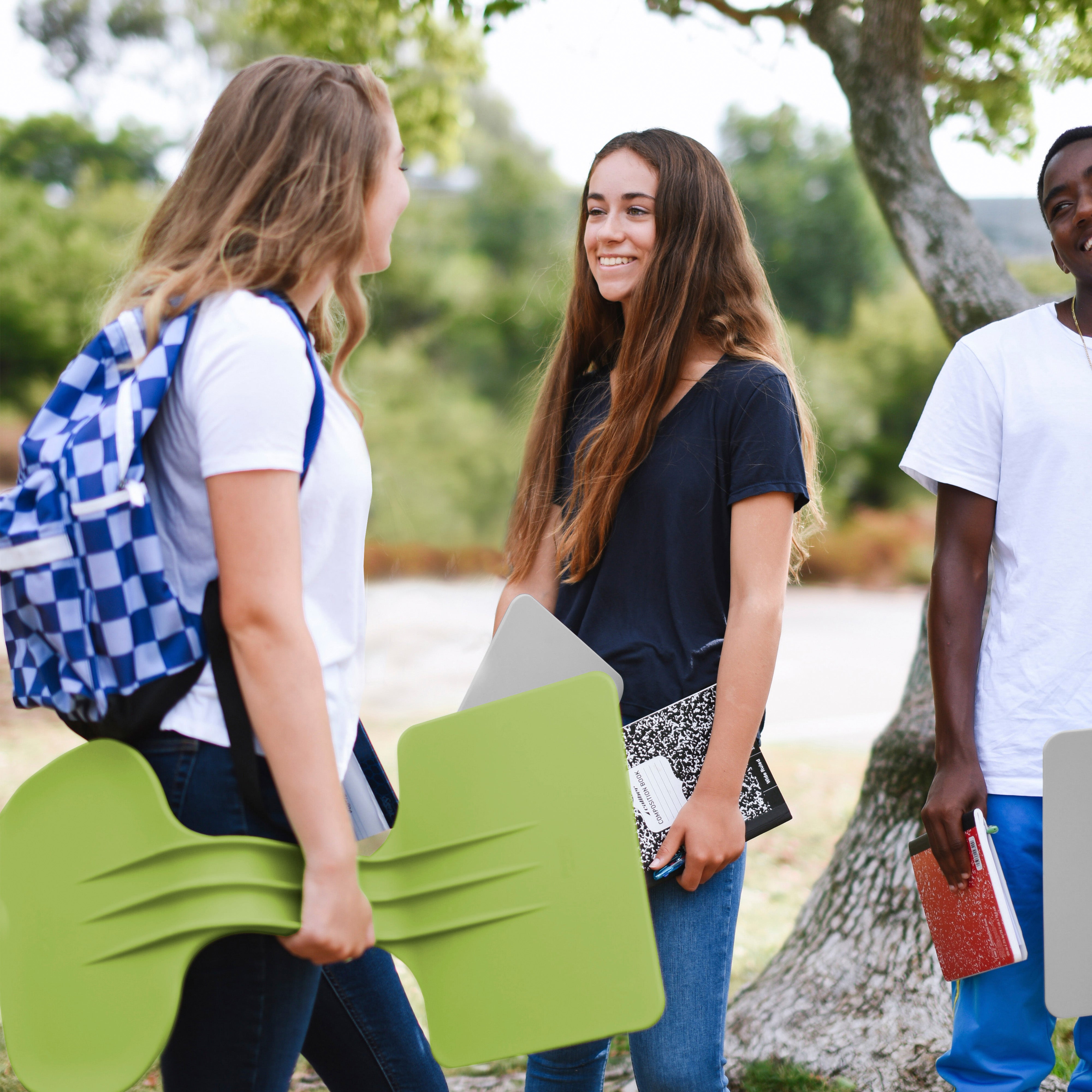 The Surf Portable Lap Desk, Flexible Seating