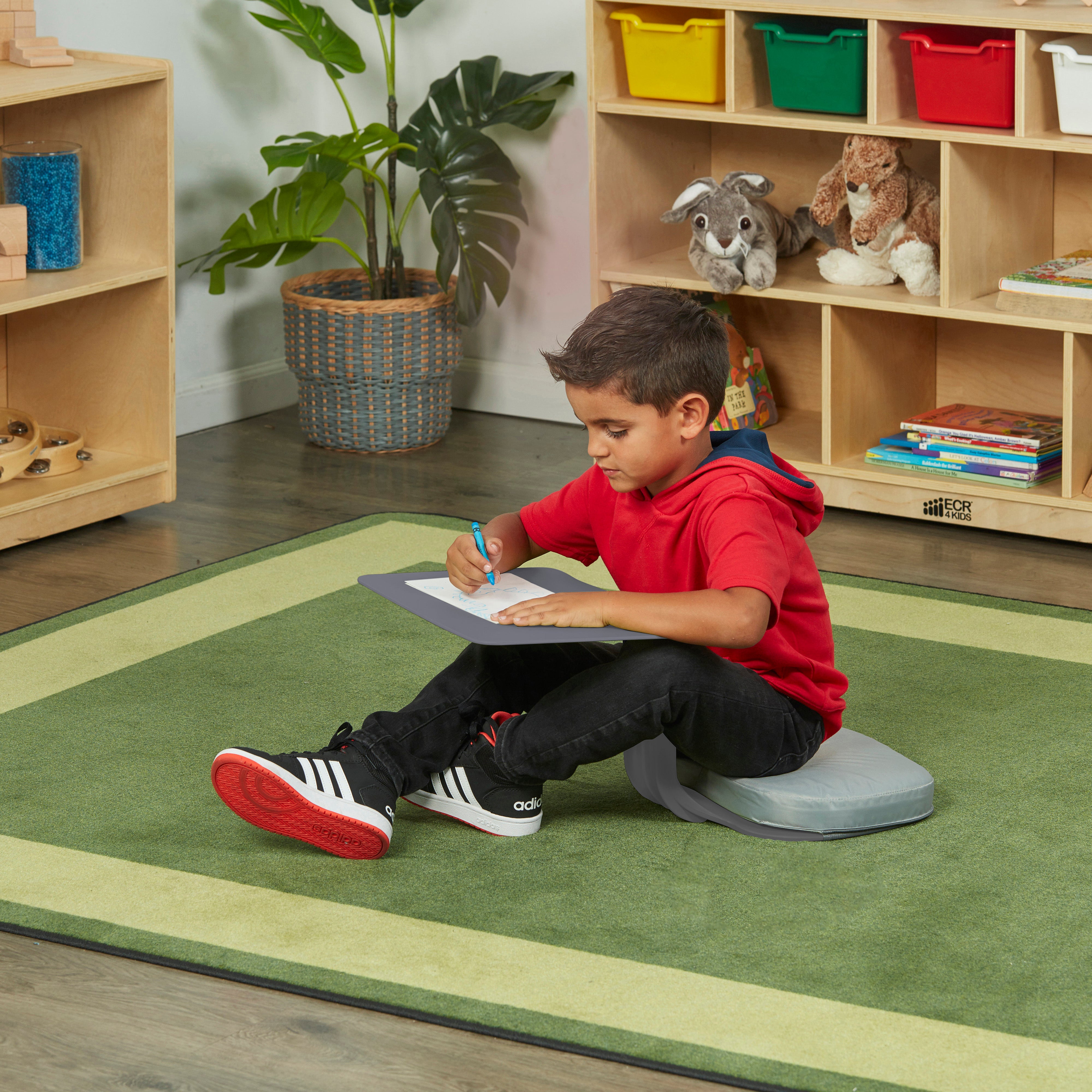 The Surf Portable Lap Desk, Flexible Seating