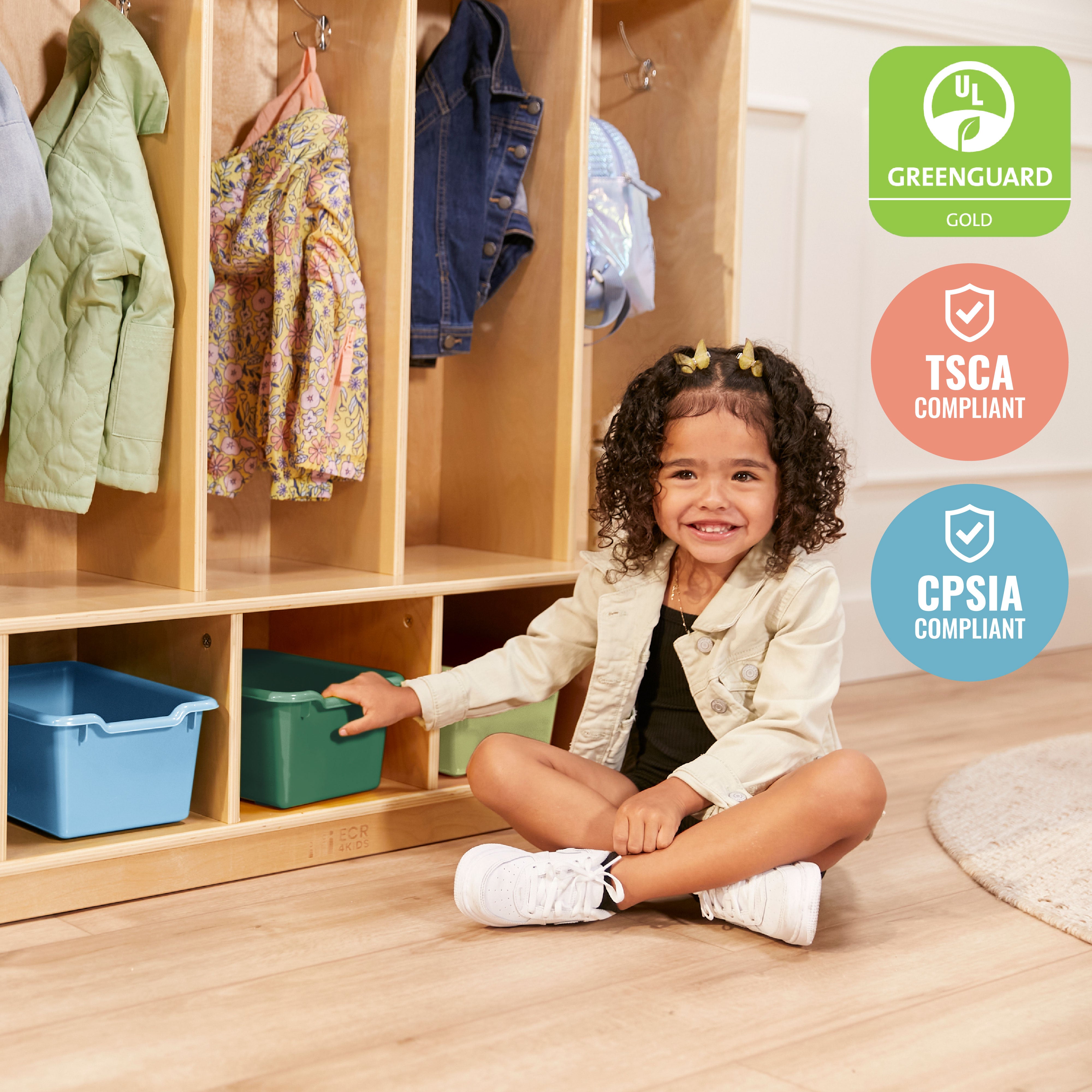 5-Section Coat Locker with Bench and Scoop Front Storage Bins, Natural