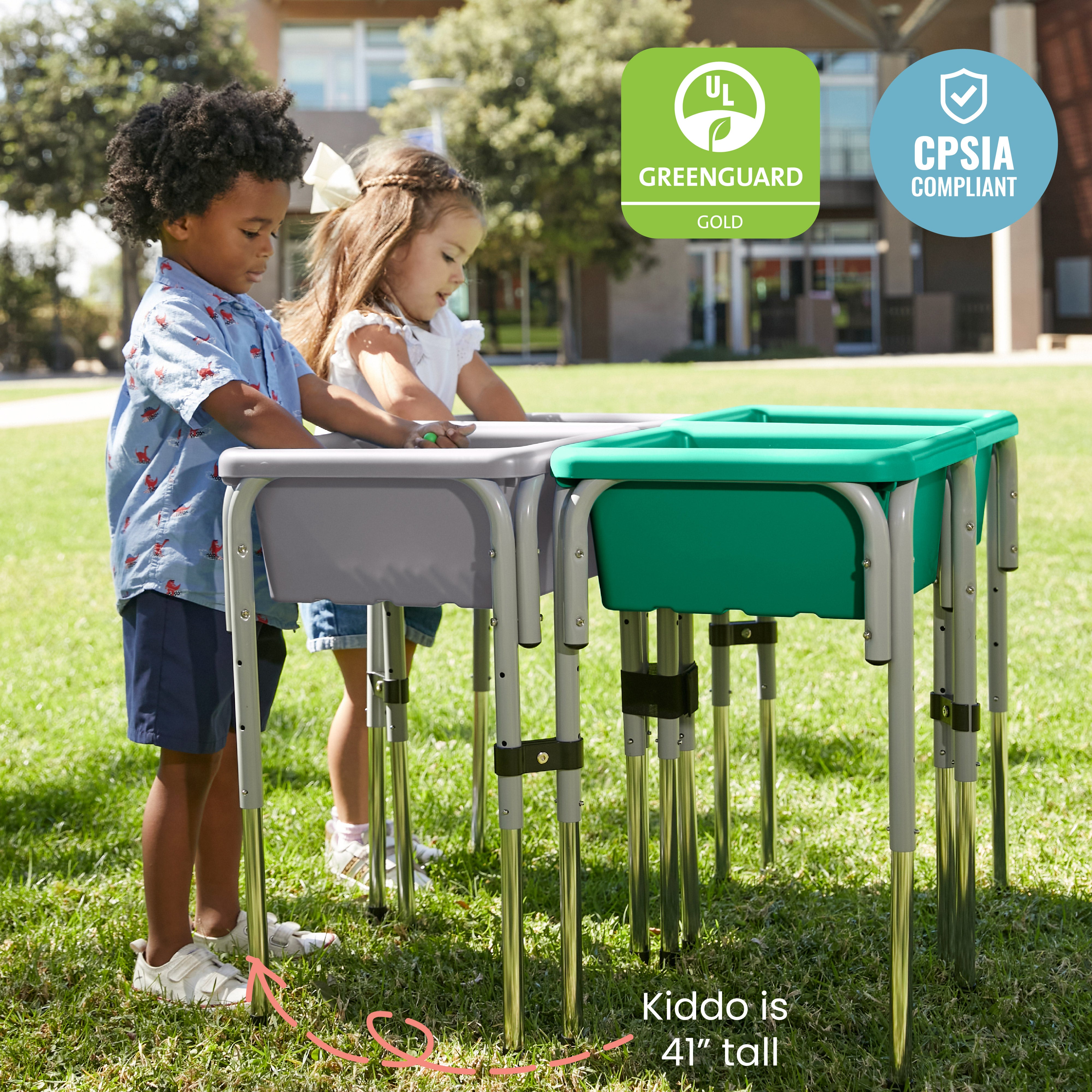 4-Station Sand and Water Adjustable Play Table