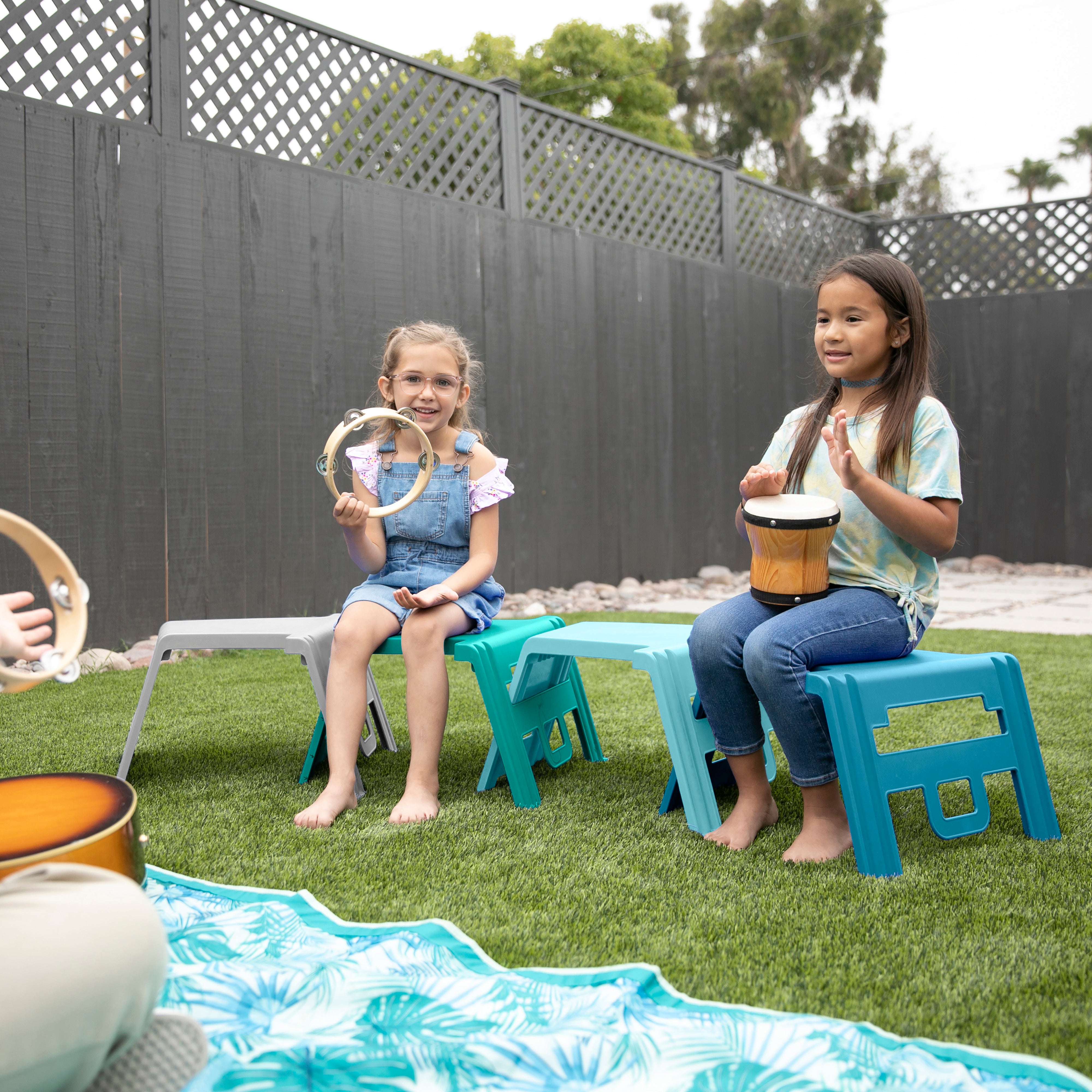 Linking Stool Set, 4-Piece