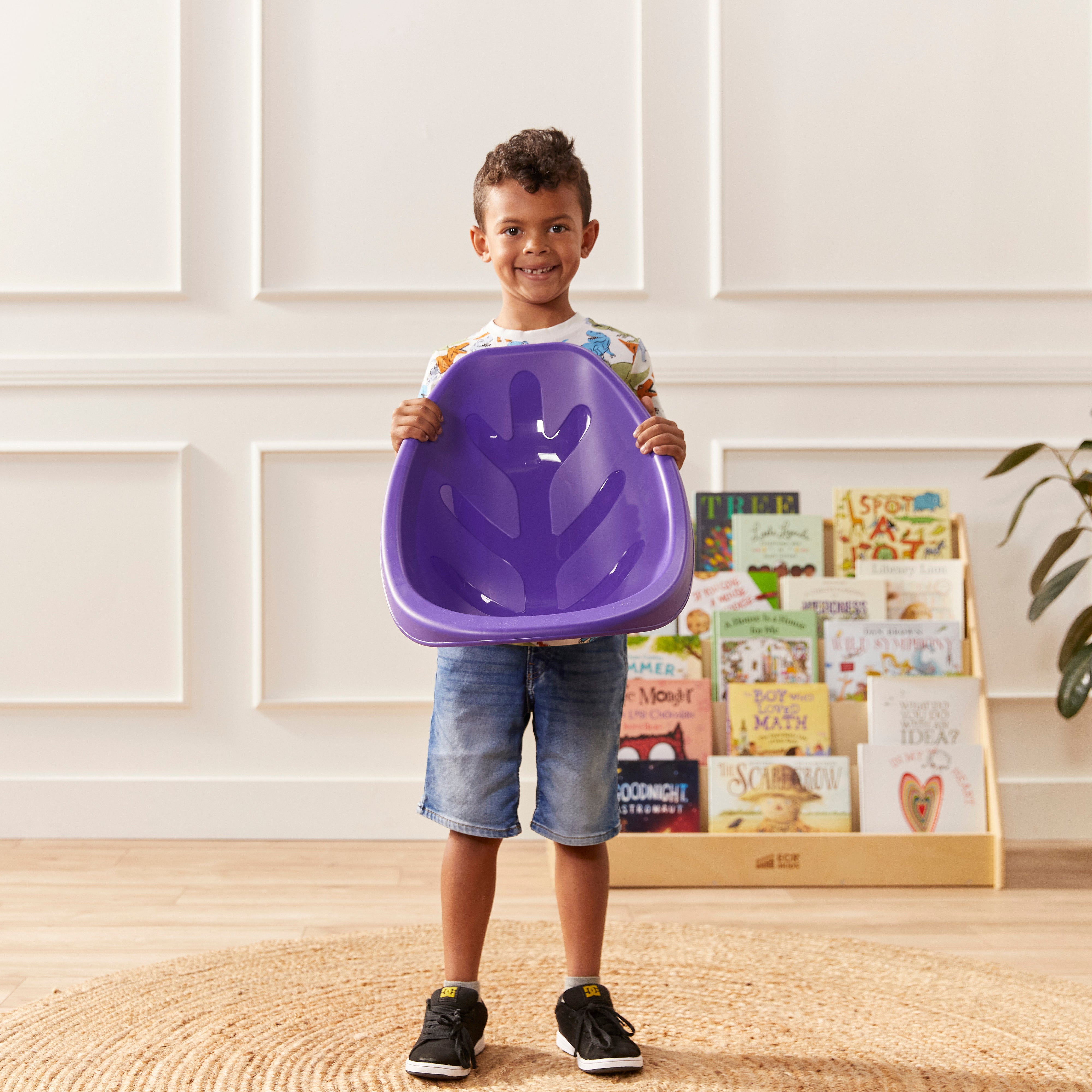Mobile Leaf Seat Cart with 12 Leaf Floor Seats, Flexible Seating