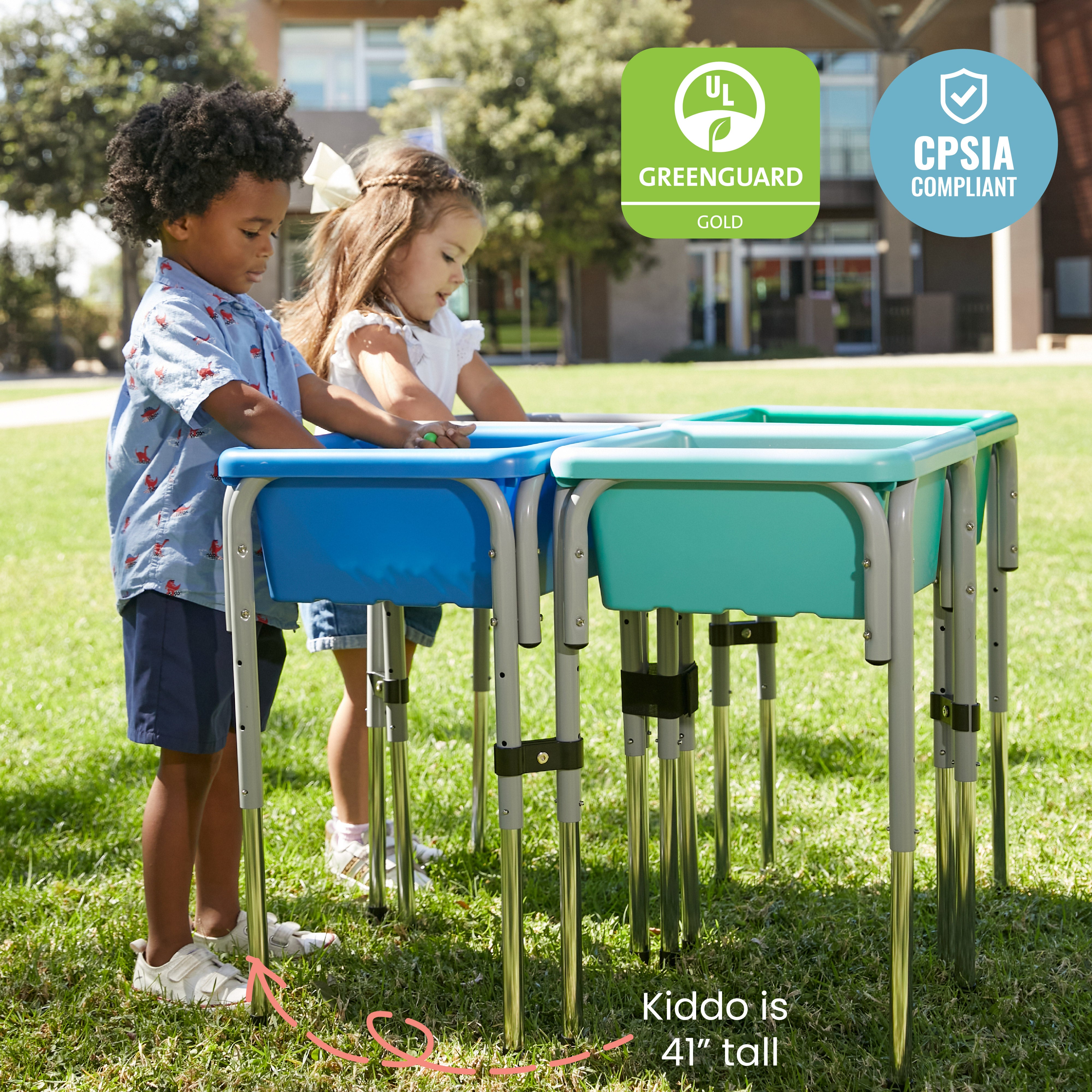 4-Station Sand and Water Adjustable Play Table