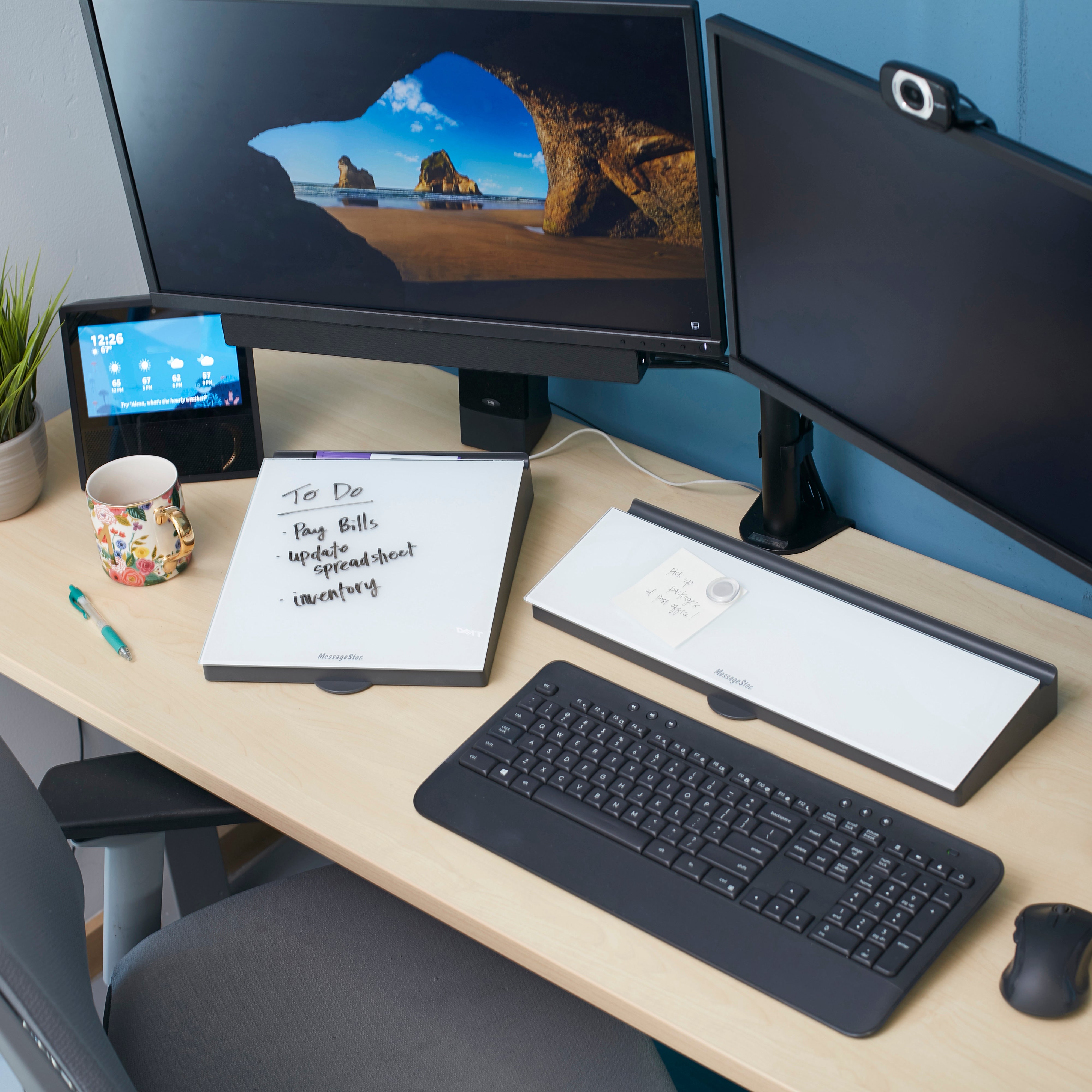 MessageStor Dry-Erase Glass Board Memo Station