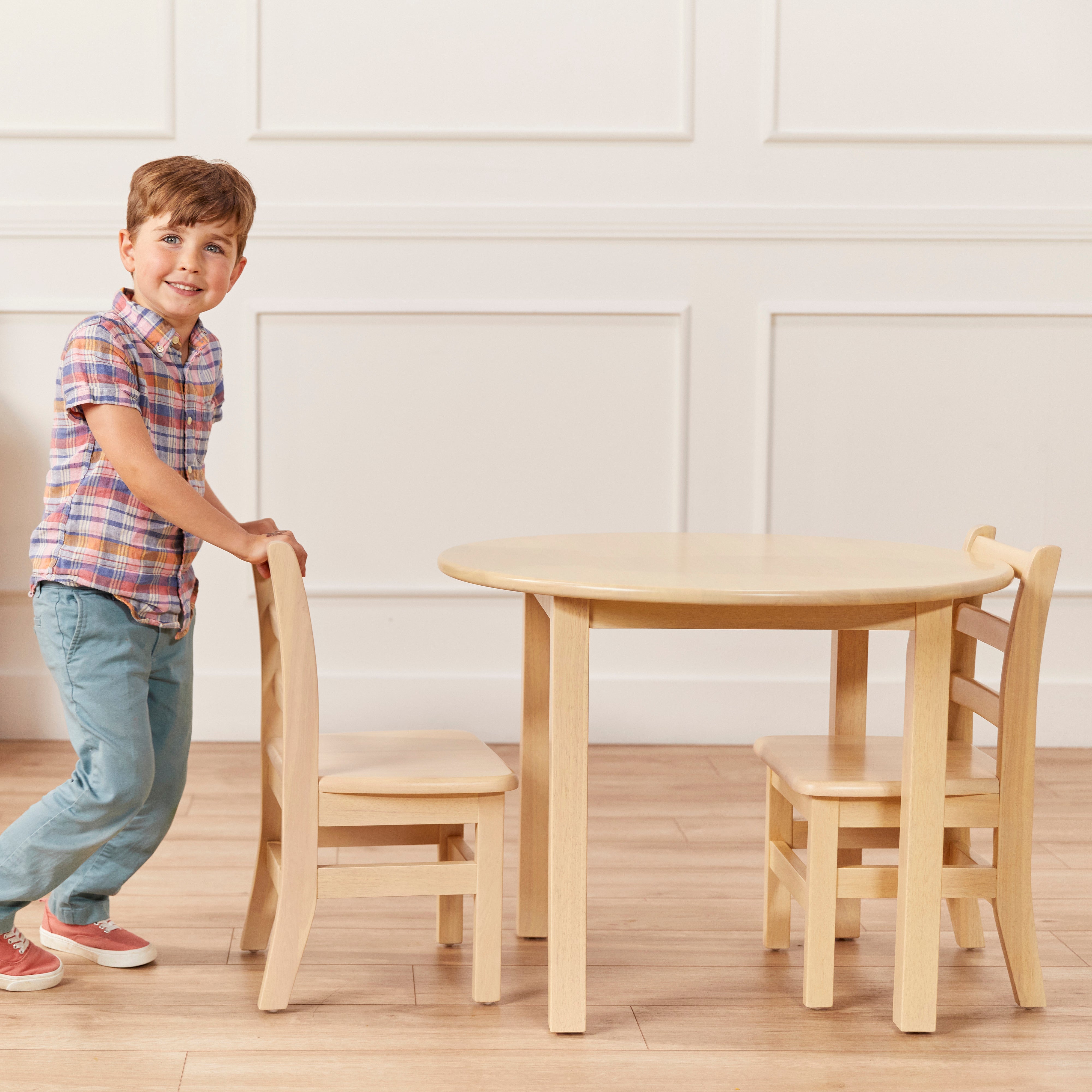 30in D Round Hardwood Table with 22in Legs, Kids Furniture