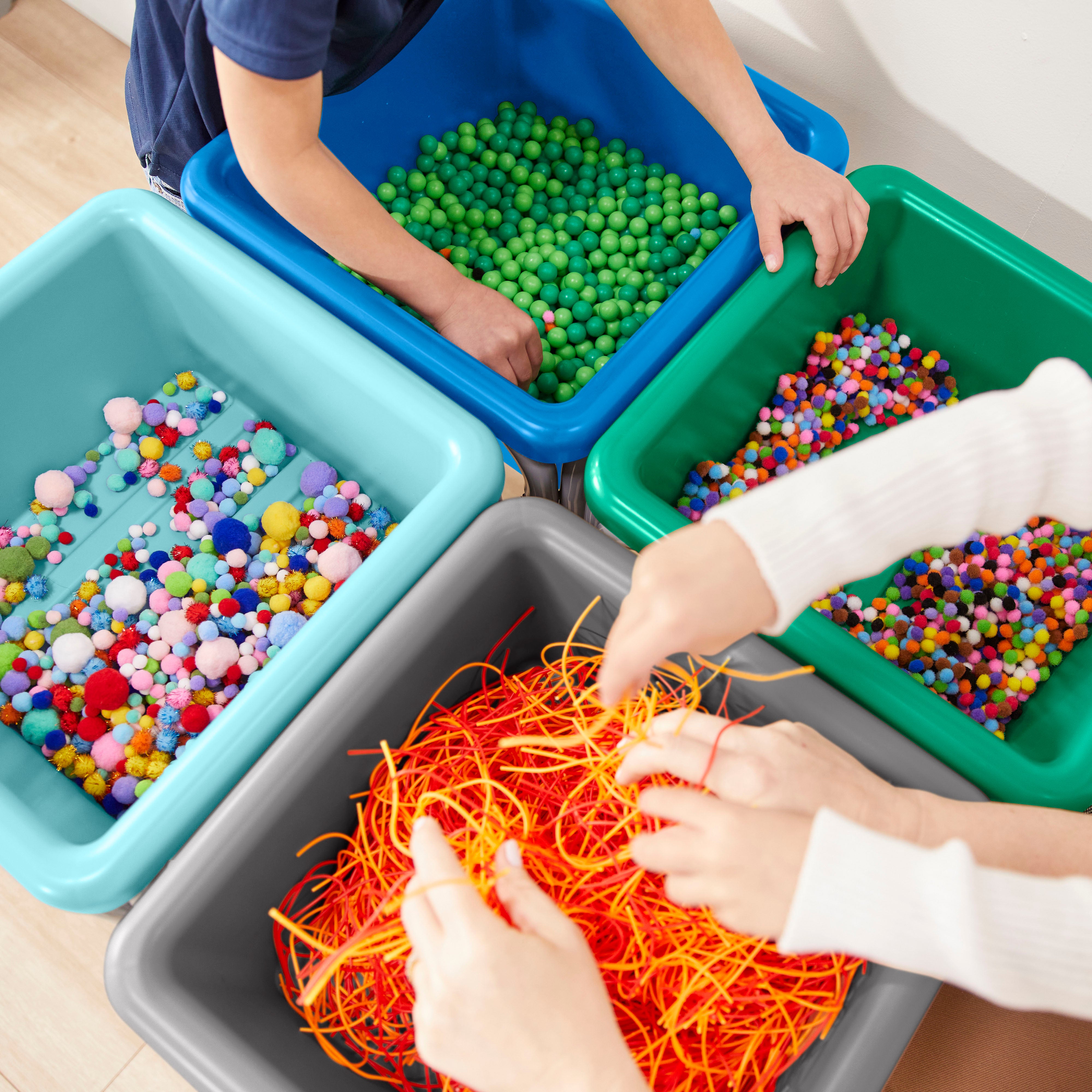 4-Station Sand and Water Adjustable Play Table