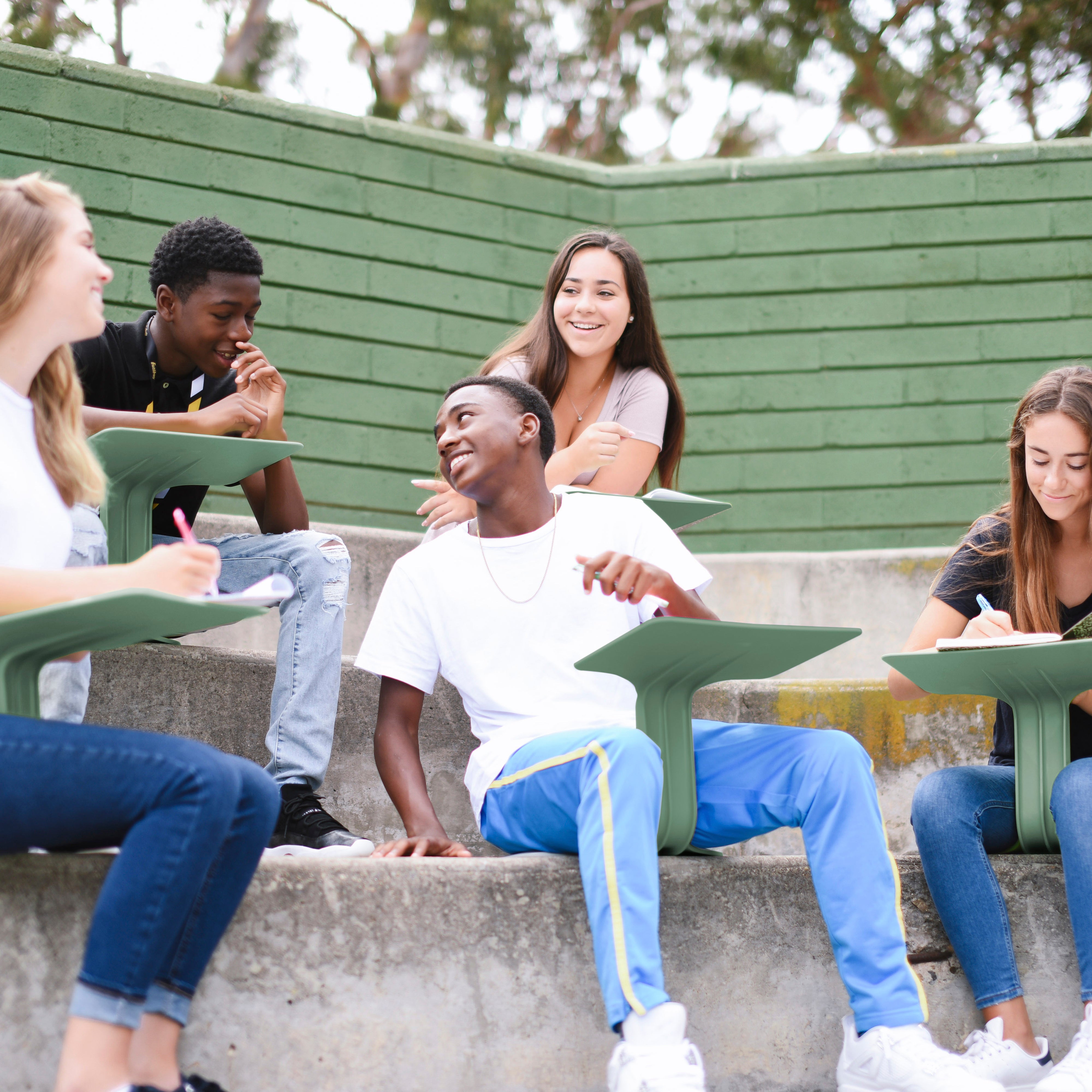 The Surf Portable Lap Desk, 10-Pack