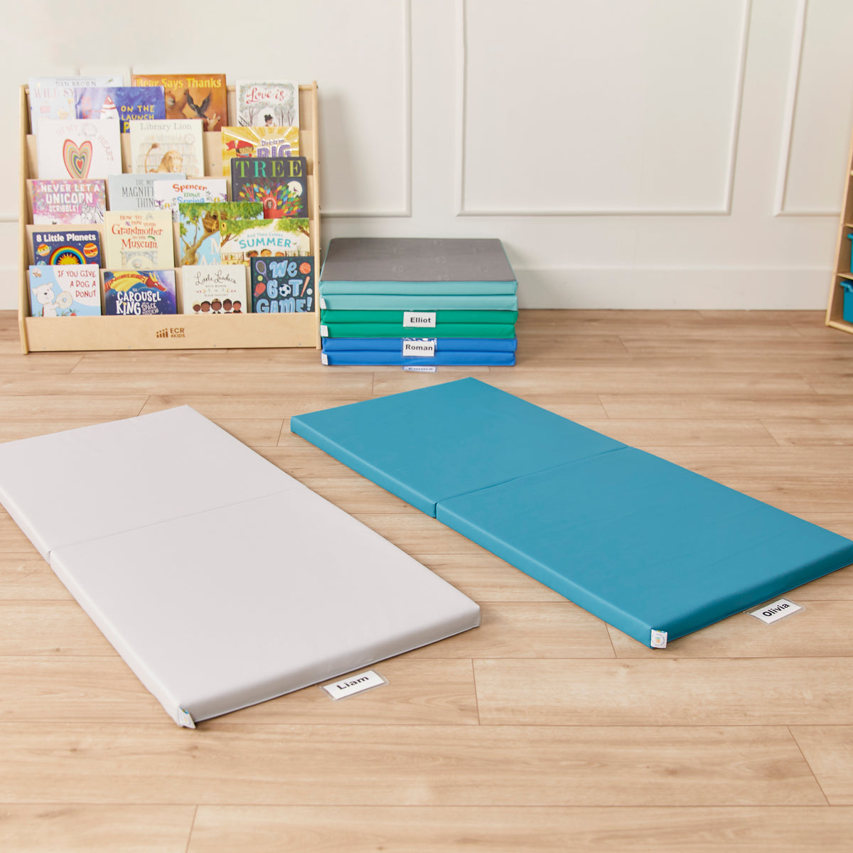 Rest Mat Cart with 25 Folding Rainbow Rest Mats
