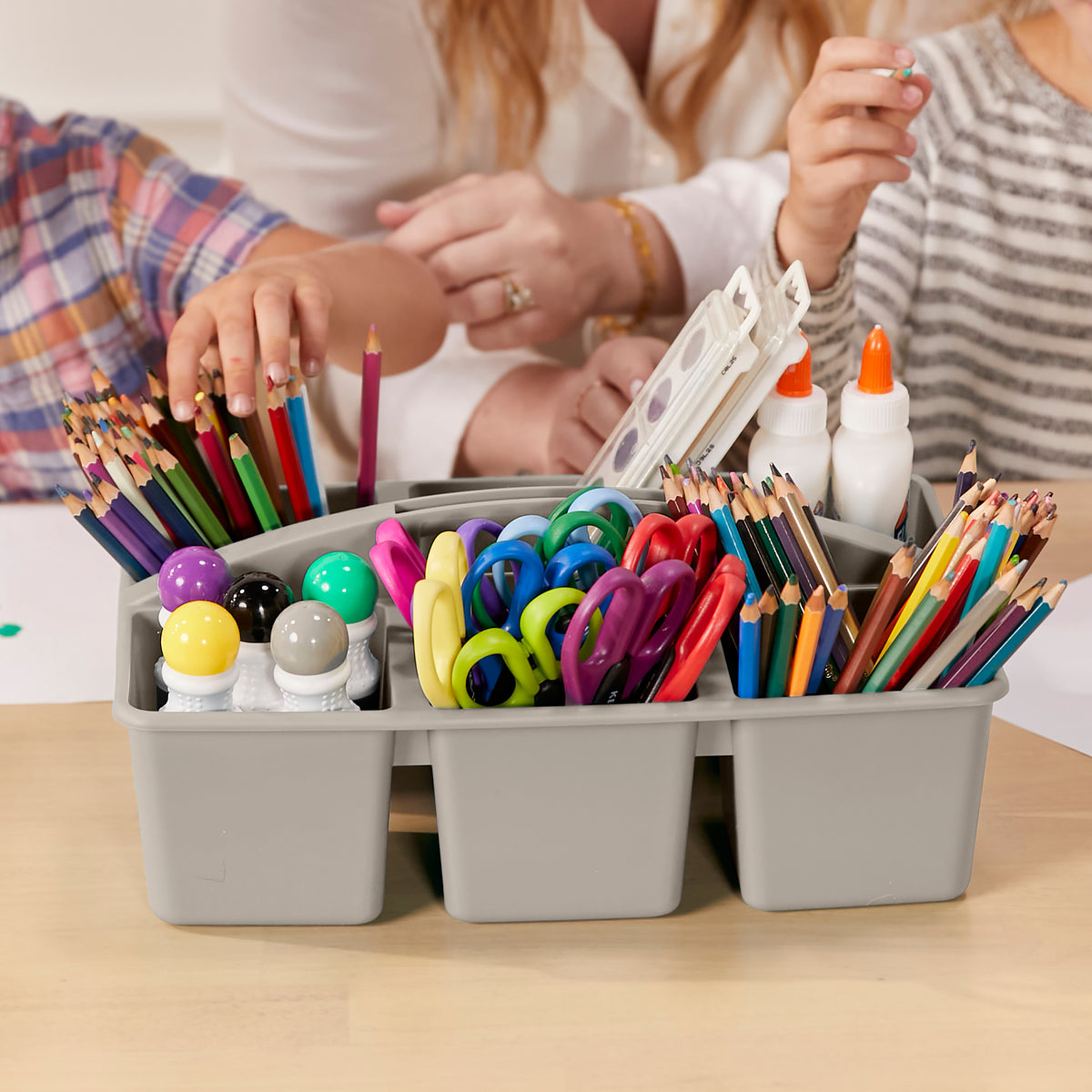 6-Compartment Large Plastic Caddy, 6-Pack