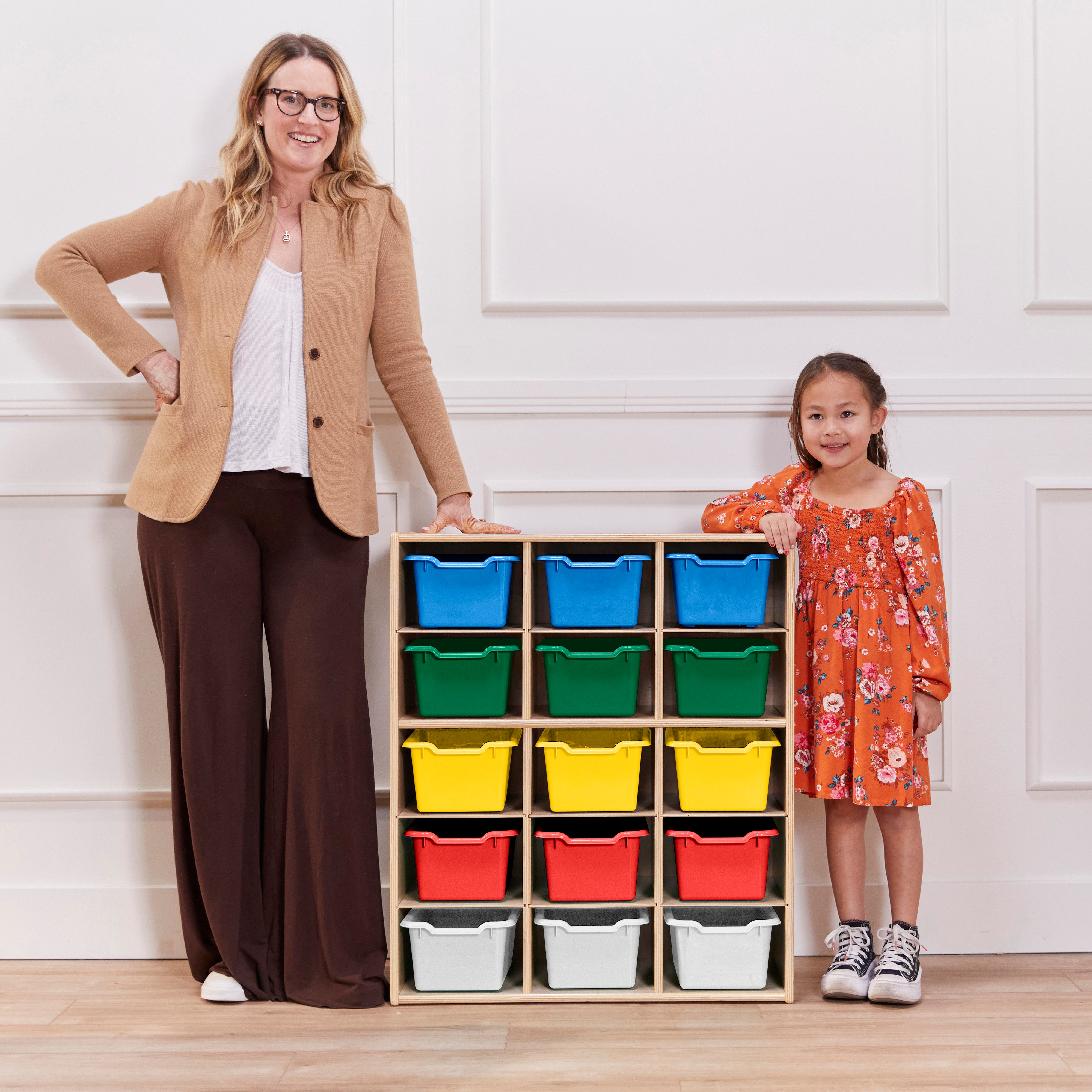 Streamline 15 Cubby Tray Cabinet with 15 Scoop Front Storage Bins, 5x3, Natural