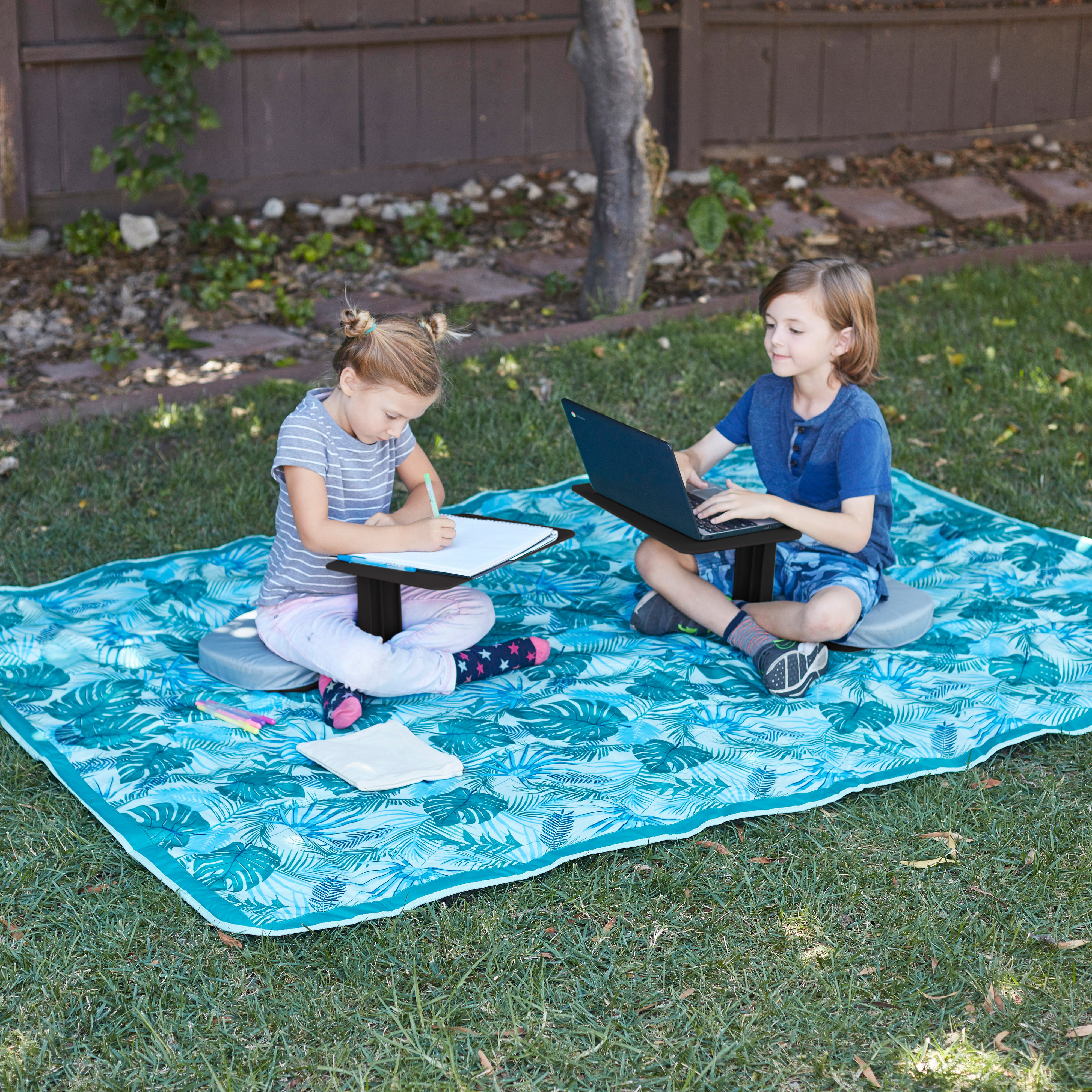 The Surf Portable Lap Desk, Flexible Seating