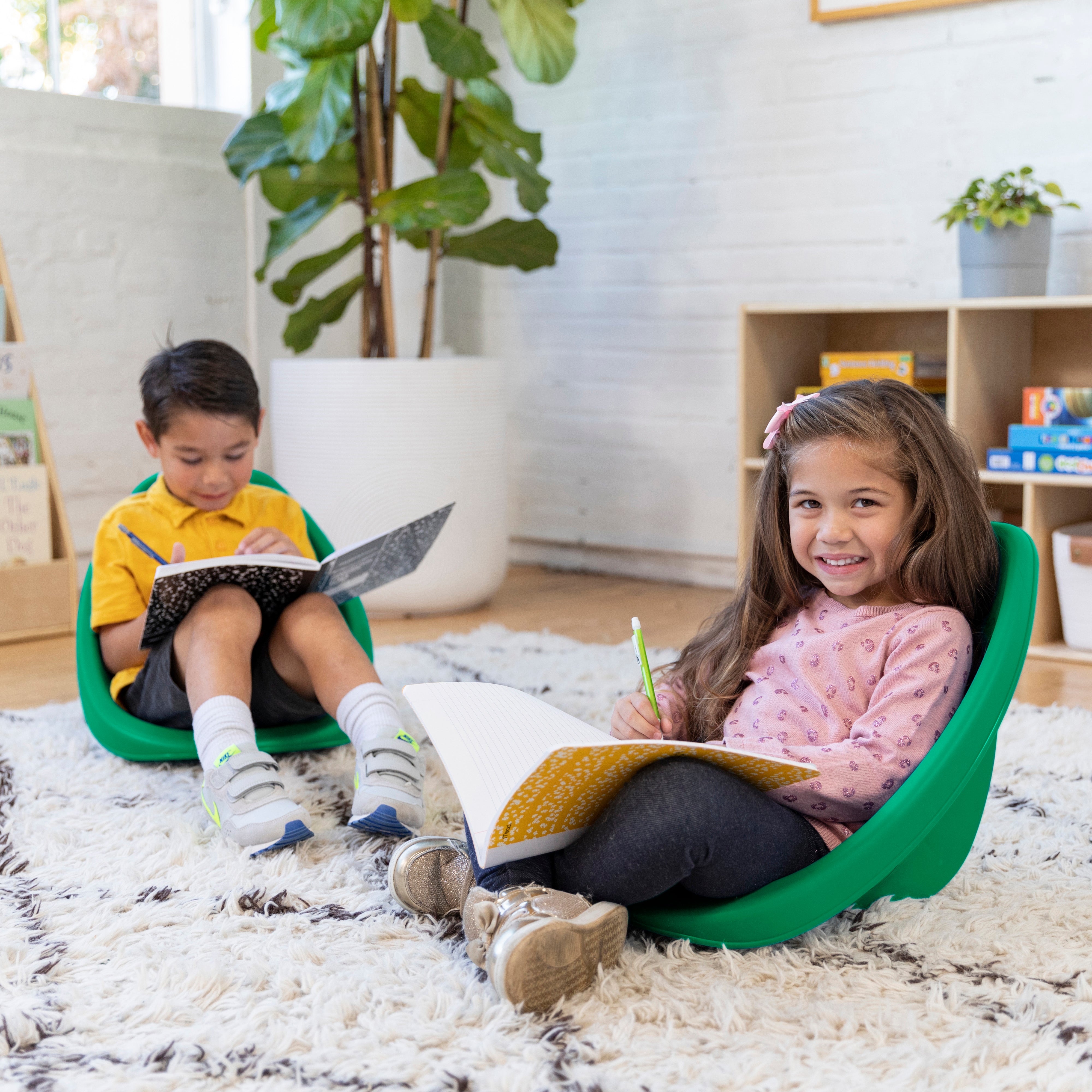 Leaf Scoop Floor Seat, 6-Piece