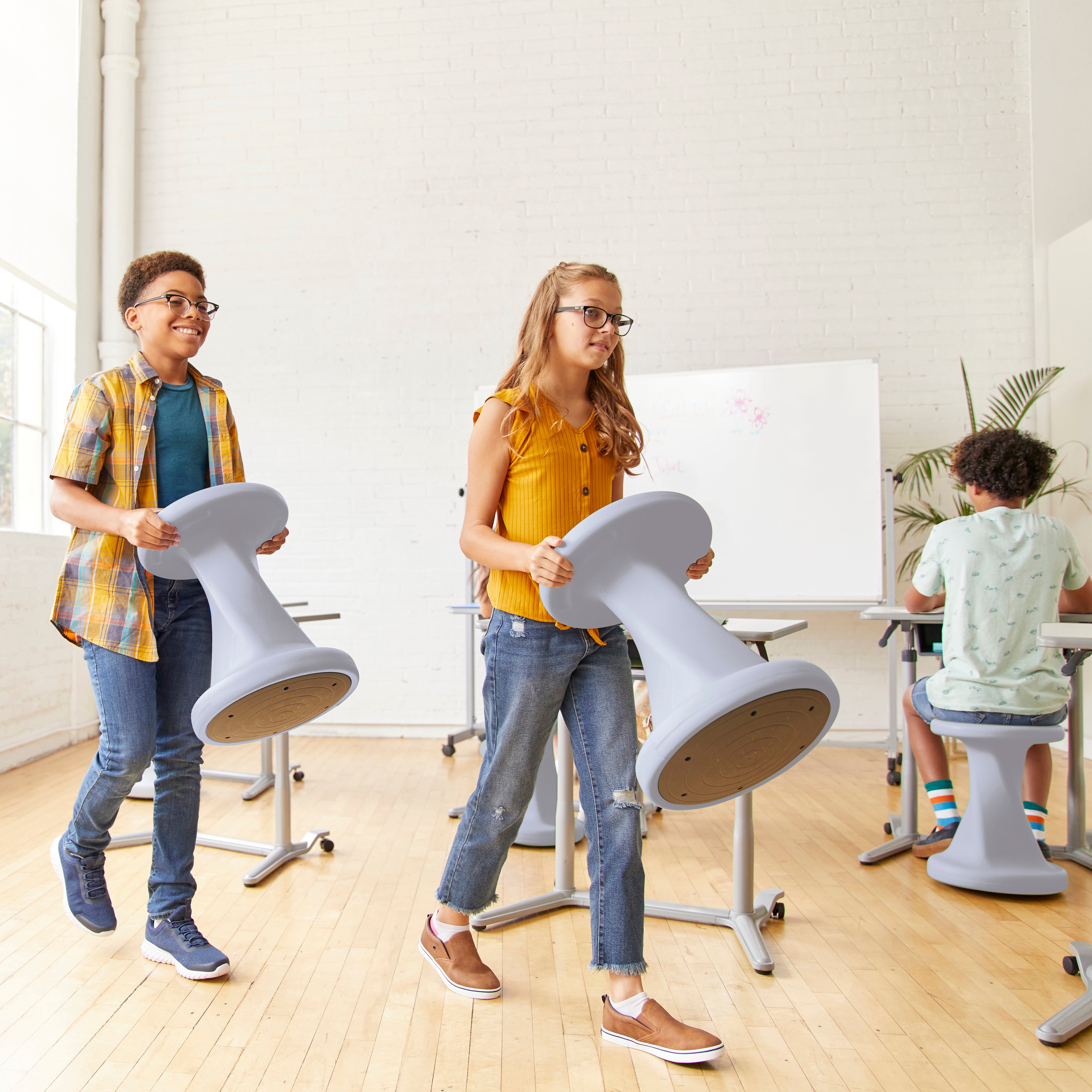 Twist Wobble Stool, 18in Seat Height