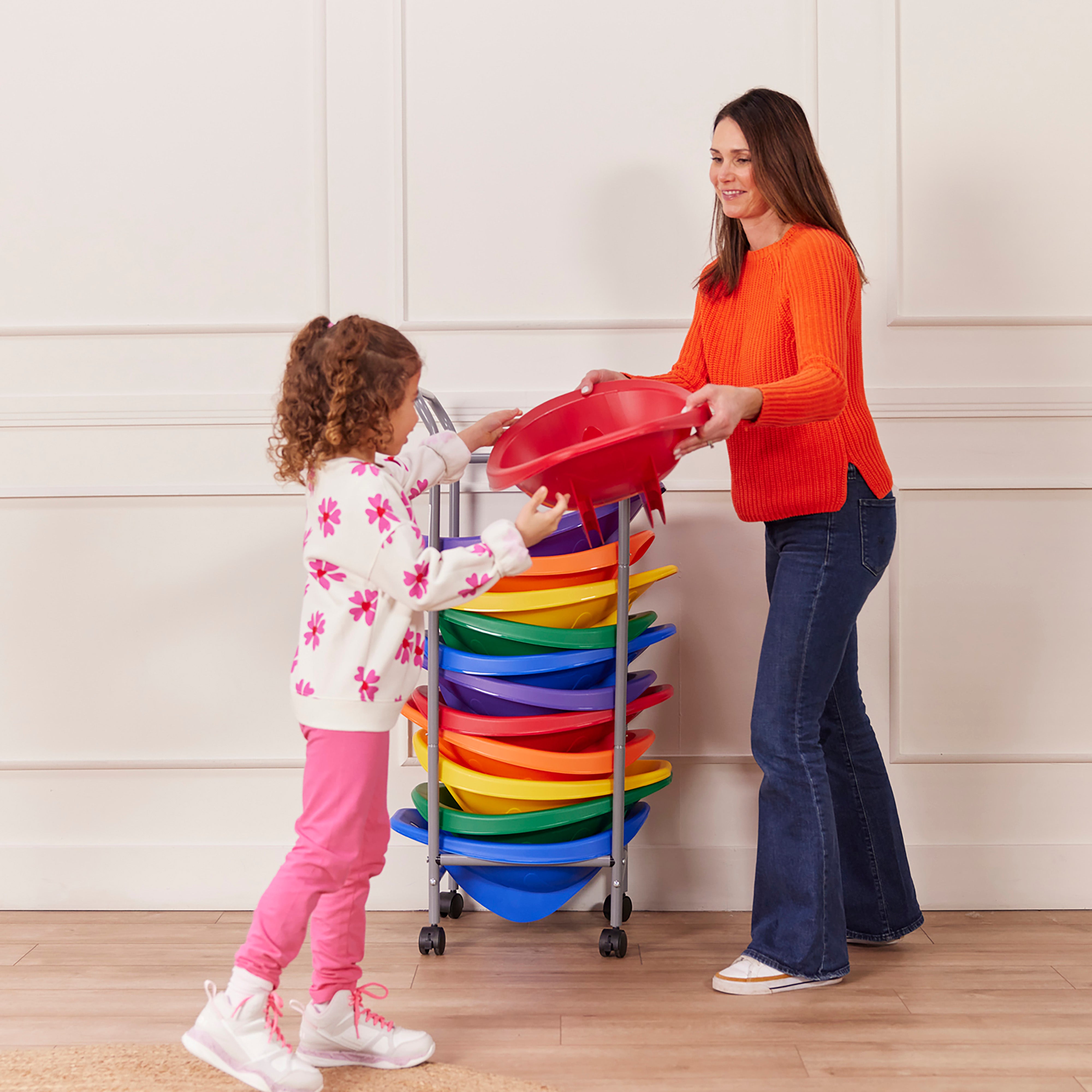 Mobile Leaf Seat Cart with 12 Leaf Floor Seats, Flexible Seating