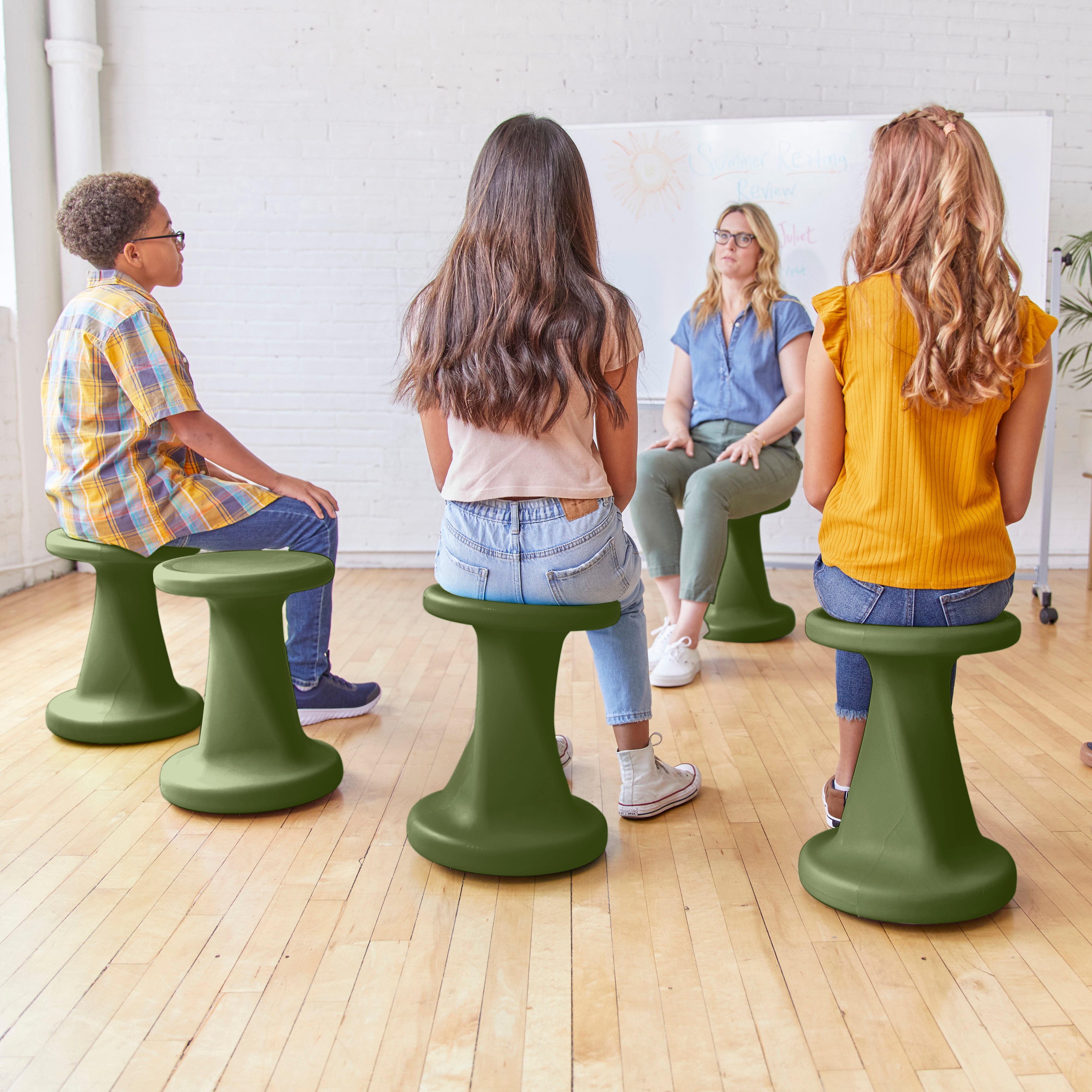 Twist Wobble Stool, 18in Seat Height