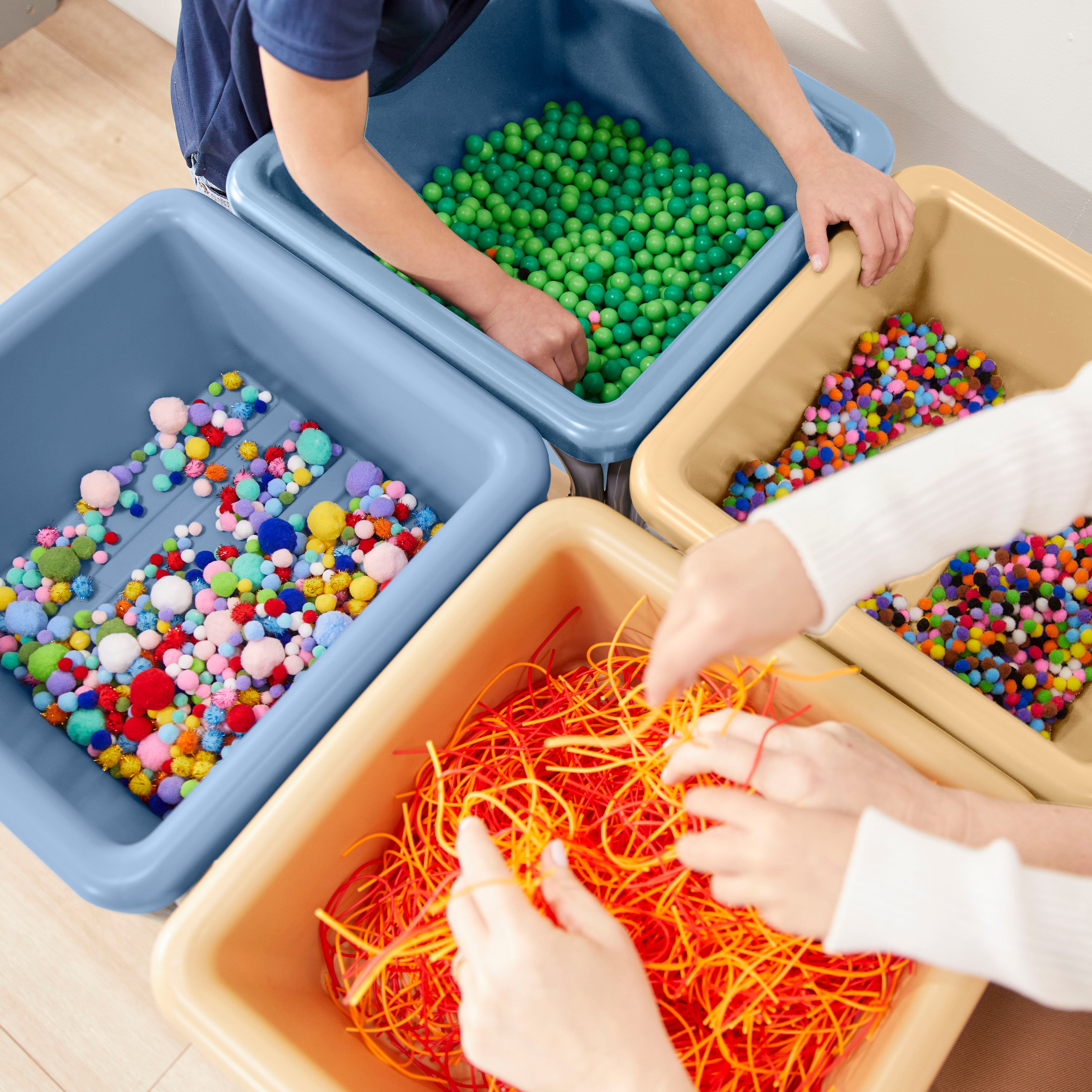 4-Station Sand and Water Adjustable Play Table