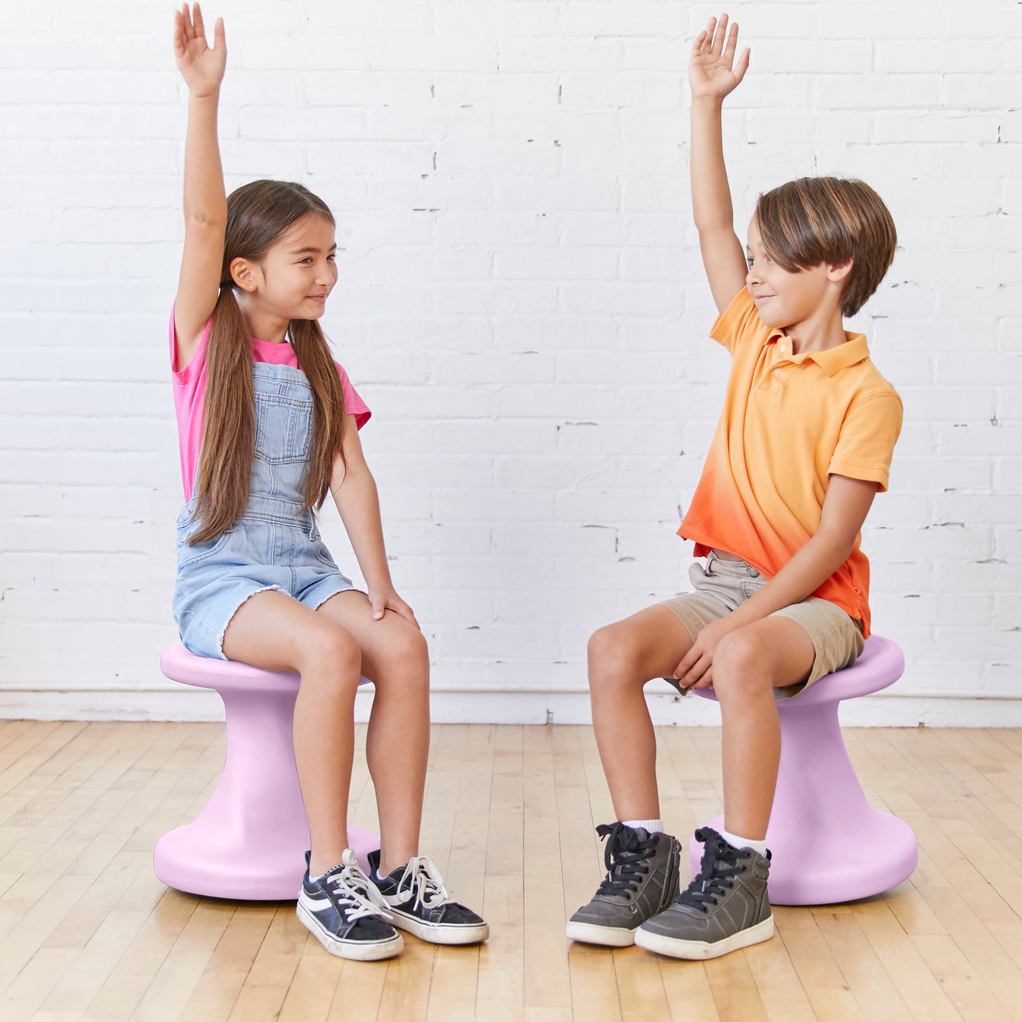 Twist Wobble Stool, 14in Seat Height