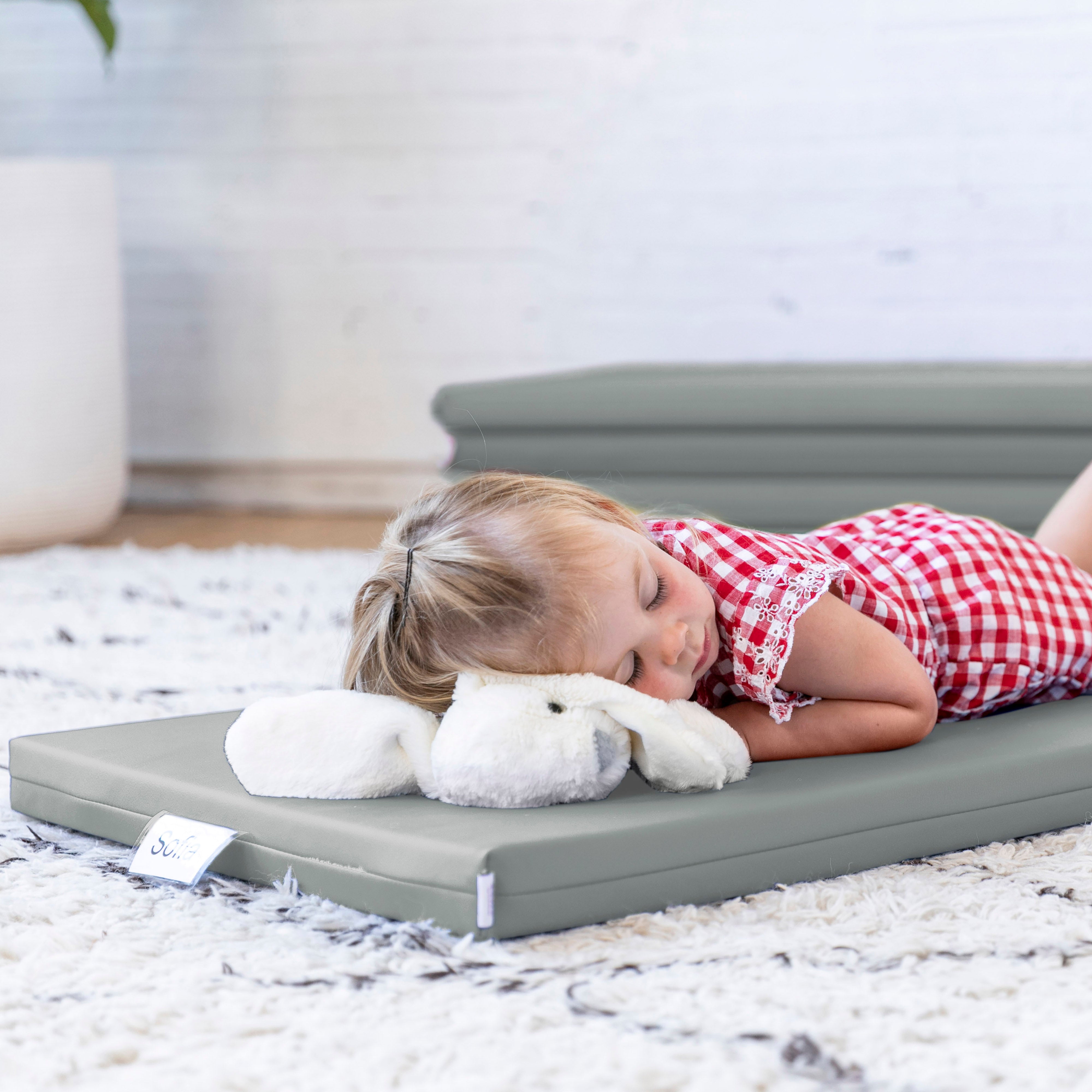Rainbow Rest Mat with Name Tag, 5-Piece