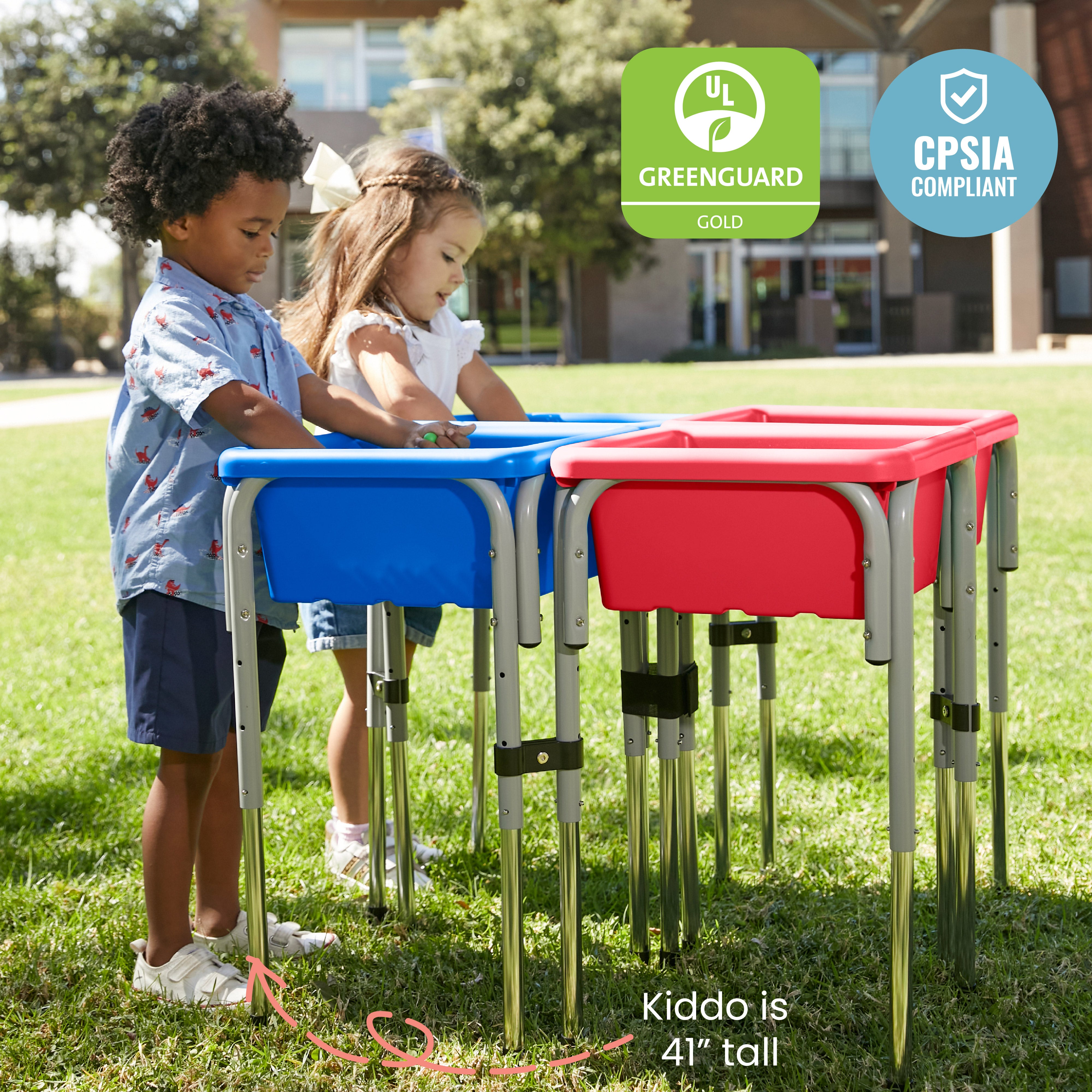 4-Station Sand and Water Adjustable Play Table