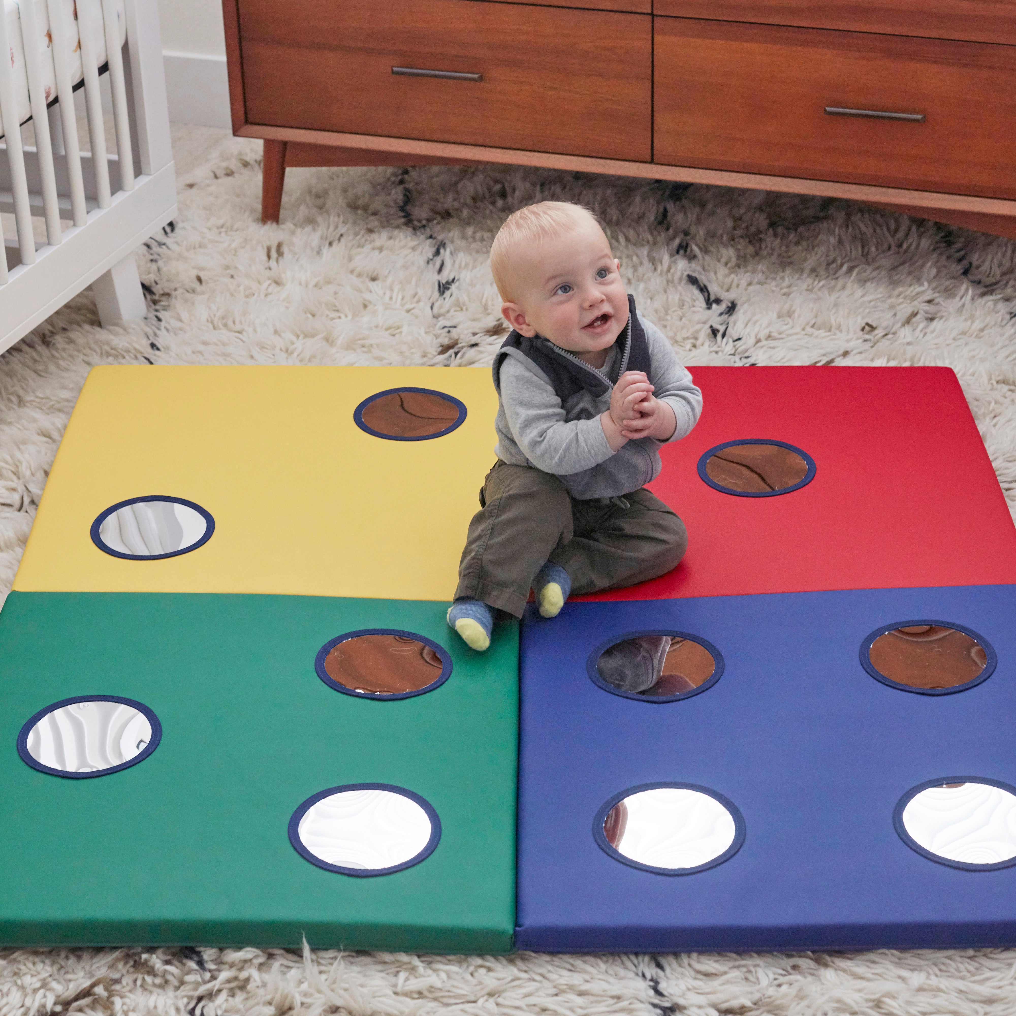 123 Look at Me Activity Mat