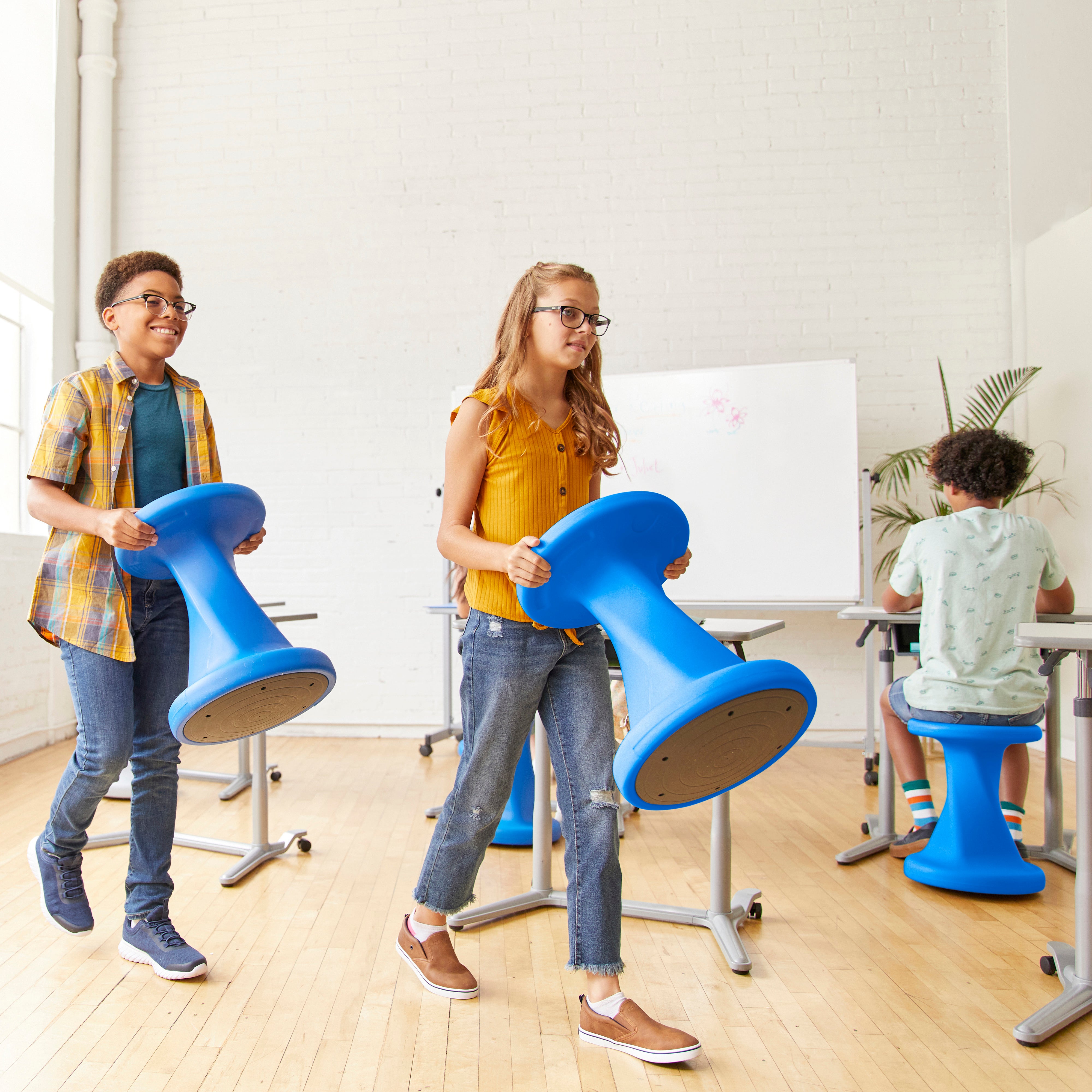 Flexible Classroom Package with 3S Mobile Desks and Twist Stools