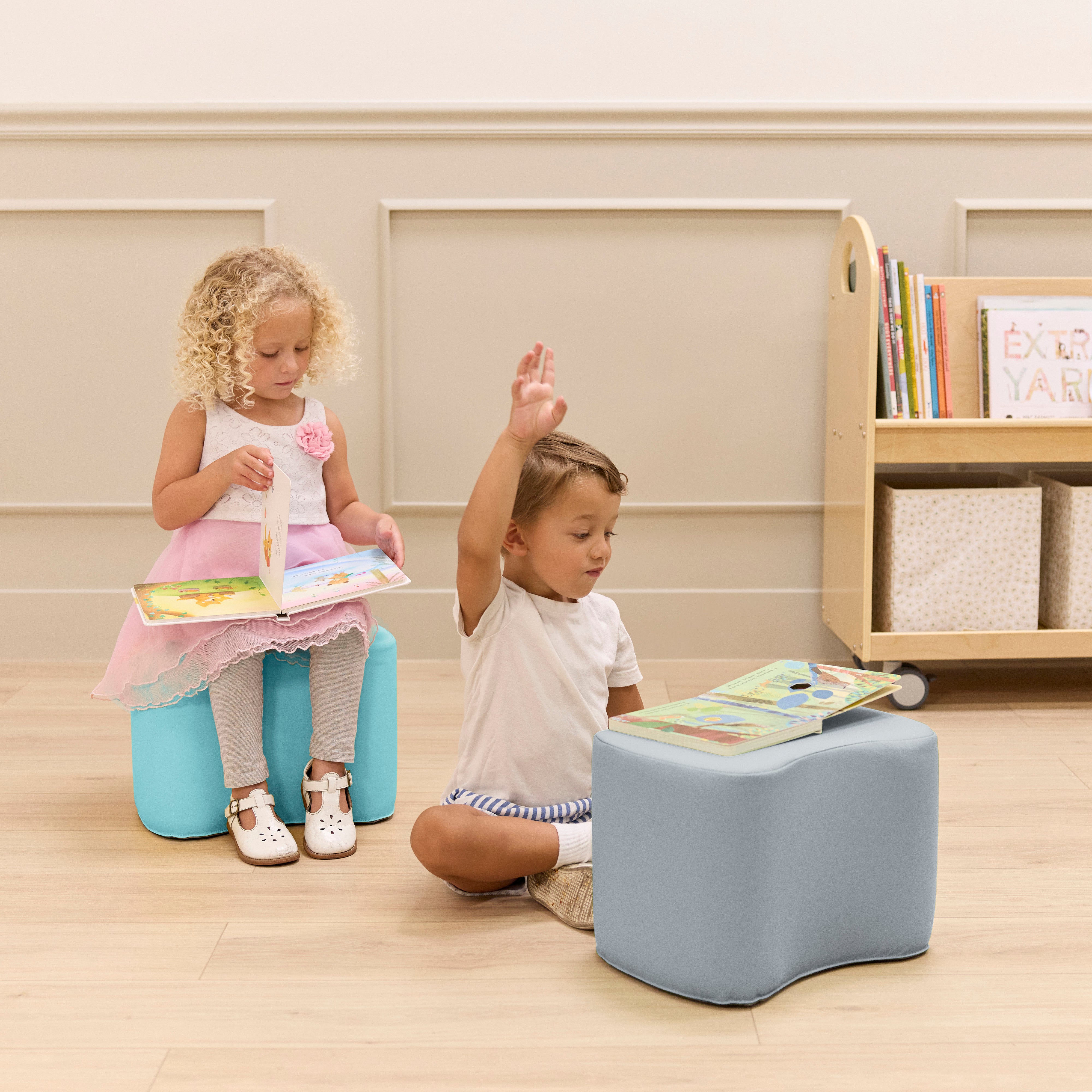Butterfly Modular Stool Seating Set, 6-Piece