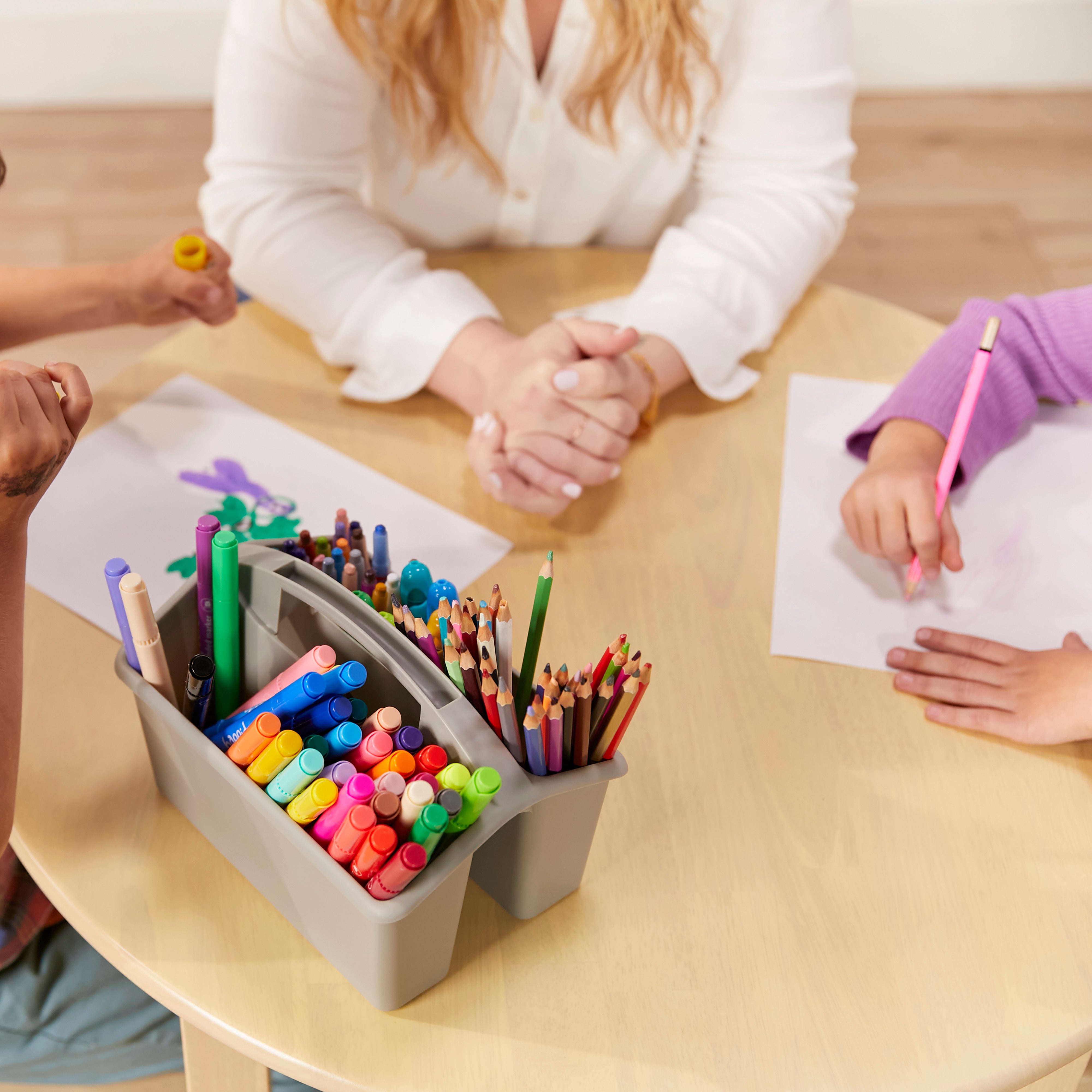 30in D Round Hardwood Table with 22in Legs