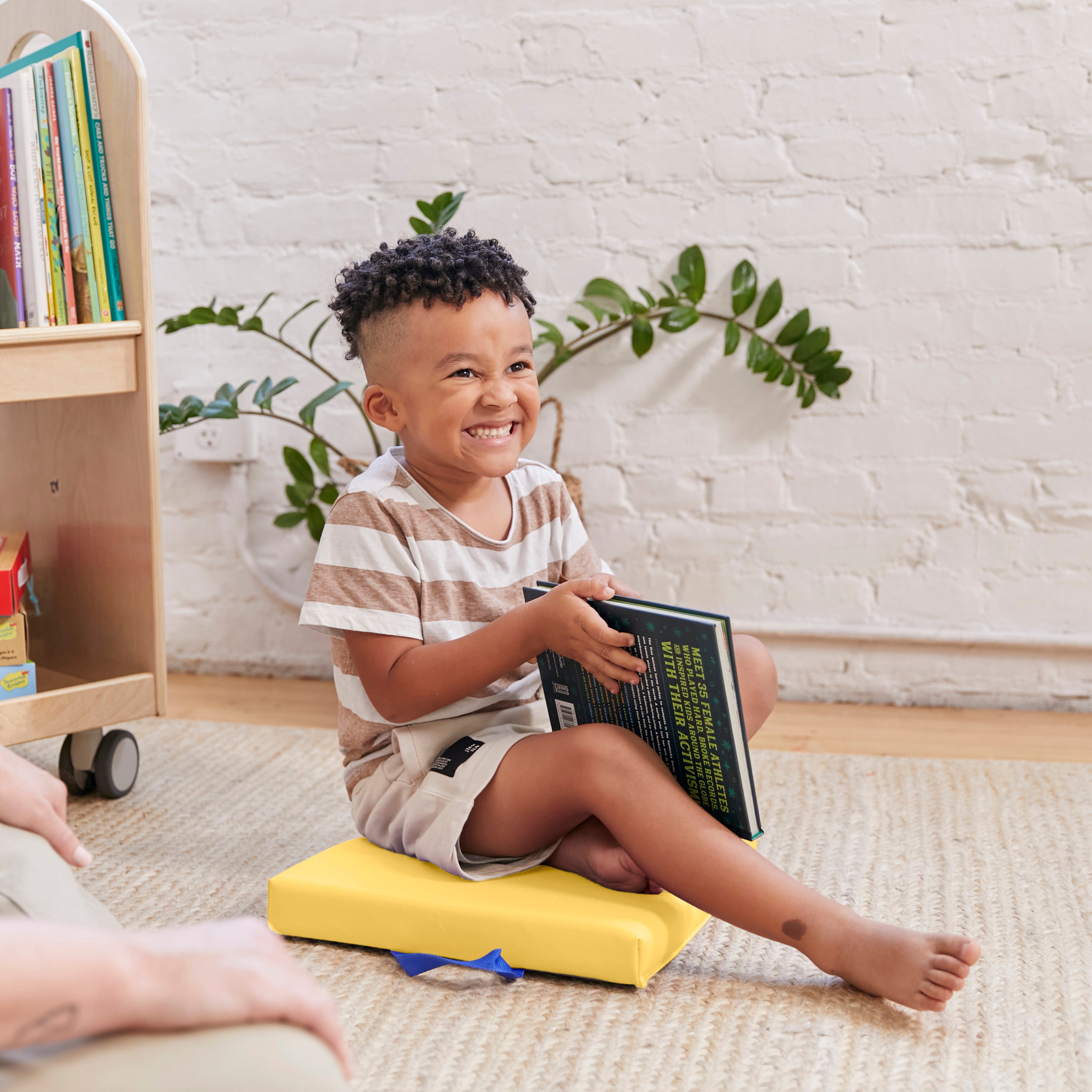 Square Floor Cushions with Handles, Classroom Flexible Seating, 6-Piece