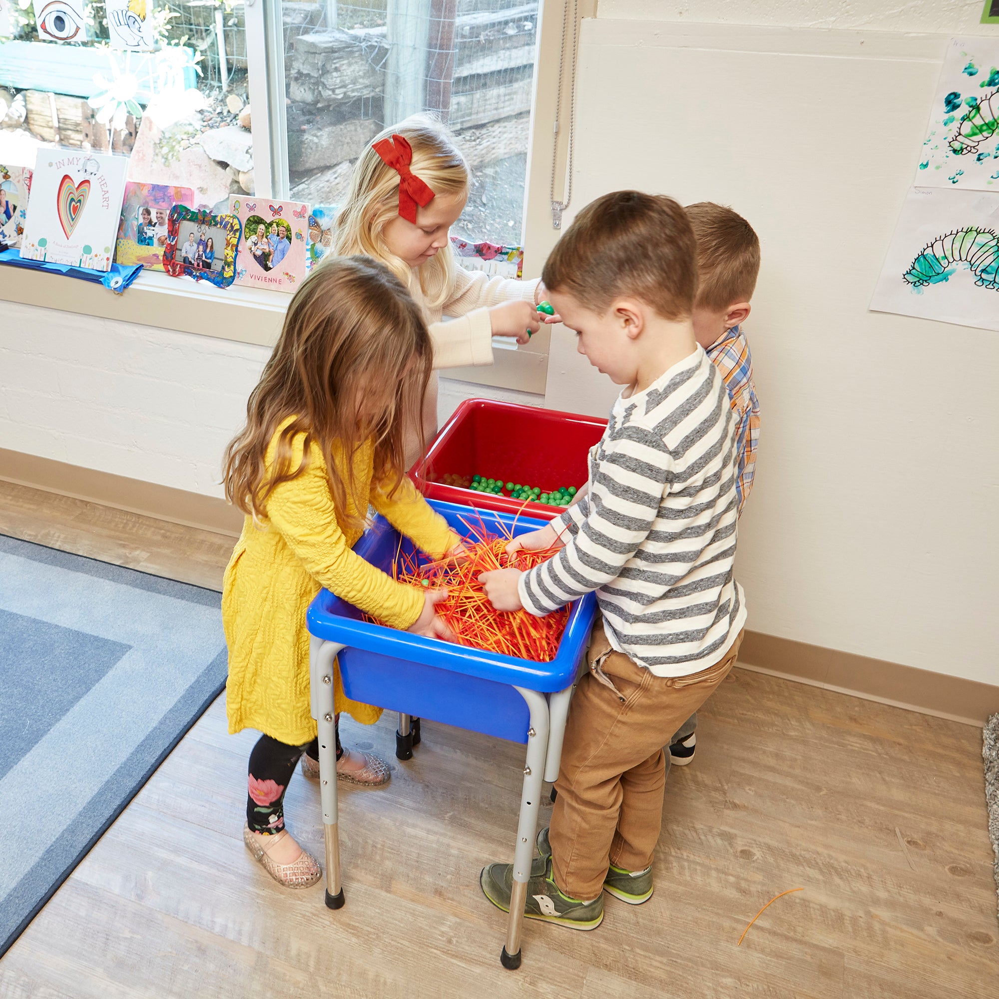 2-Station Sand and Water Adjustable Play Table, Sensory Bins