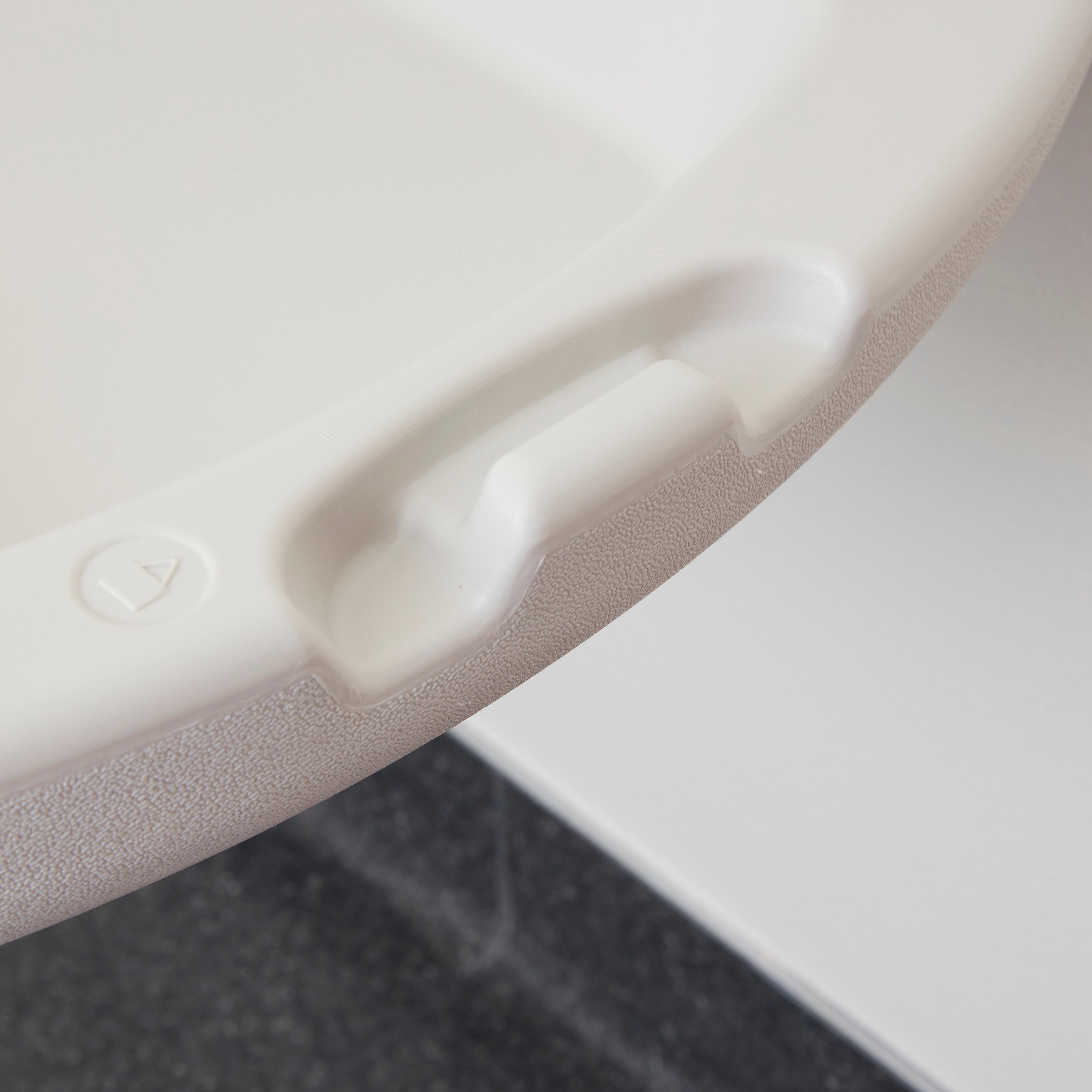 Horizontal Wall-Mounted Changing Station with Slim Back, Baby Changer, White Granite