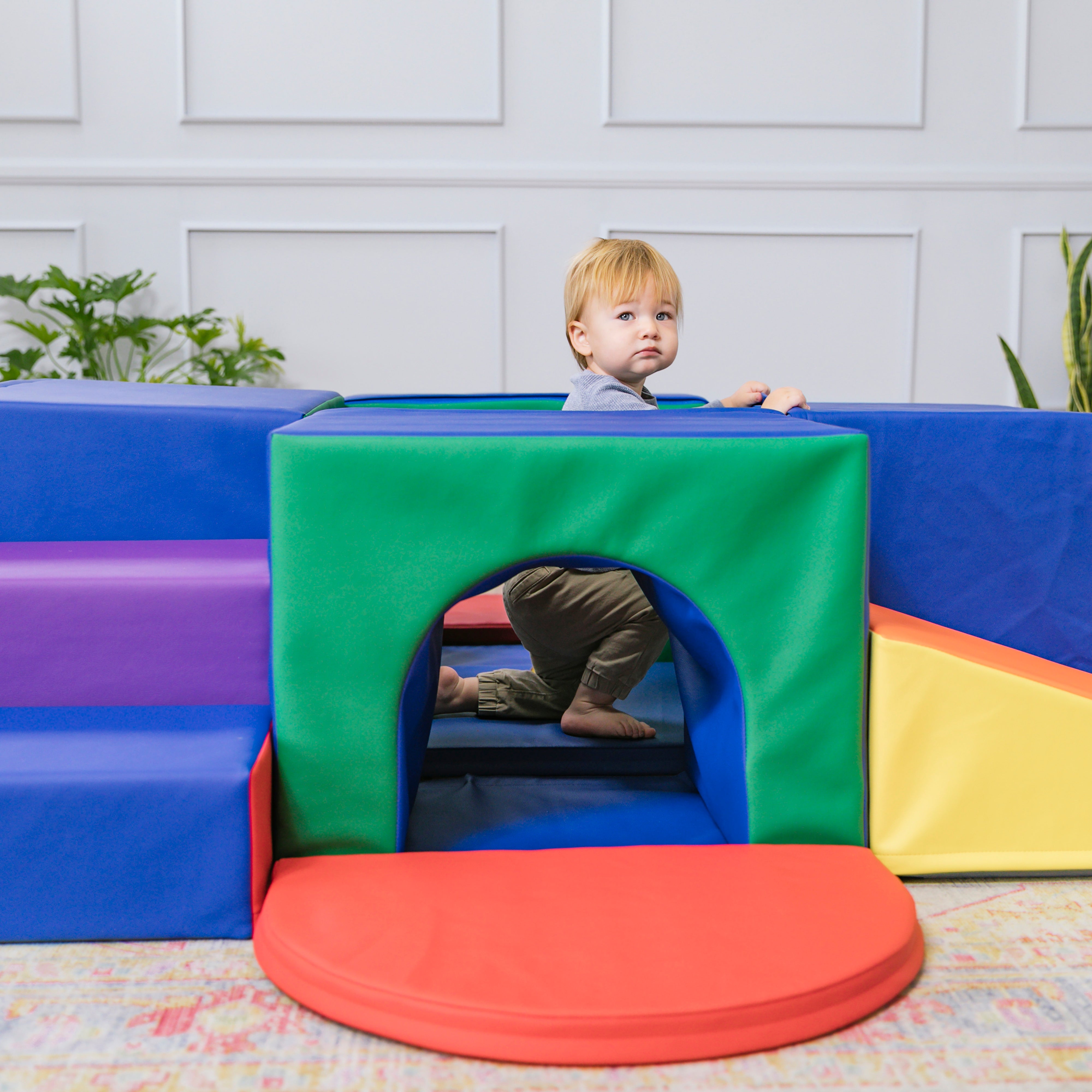 Four Tunnel Maze, 15-Piece