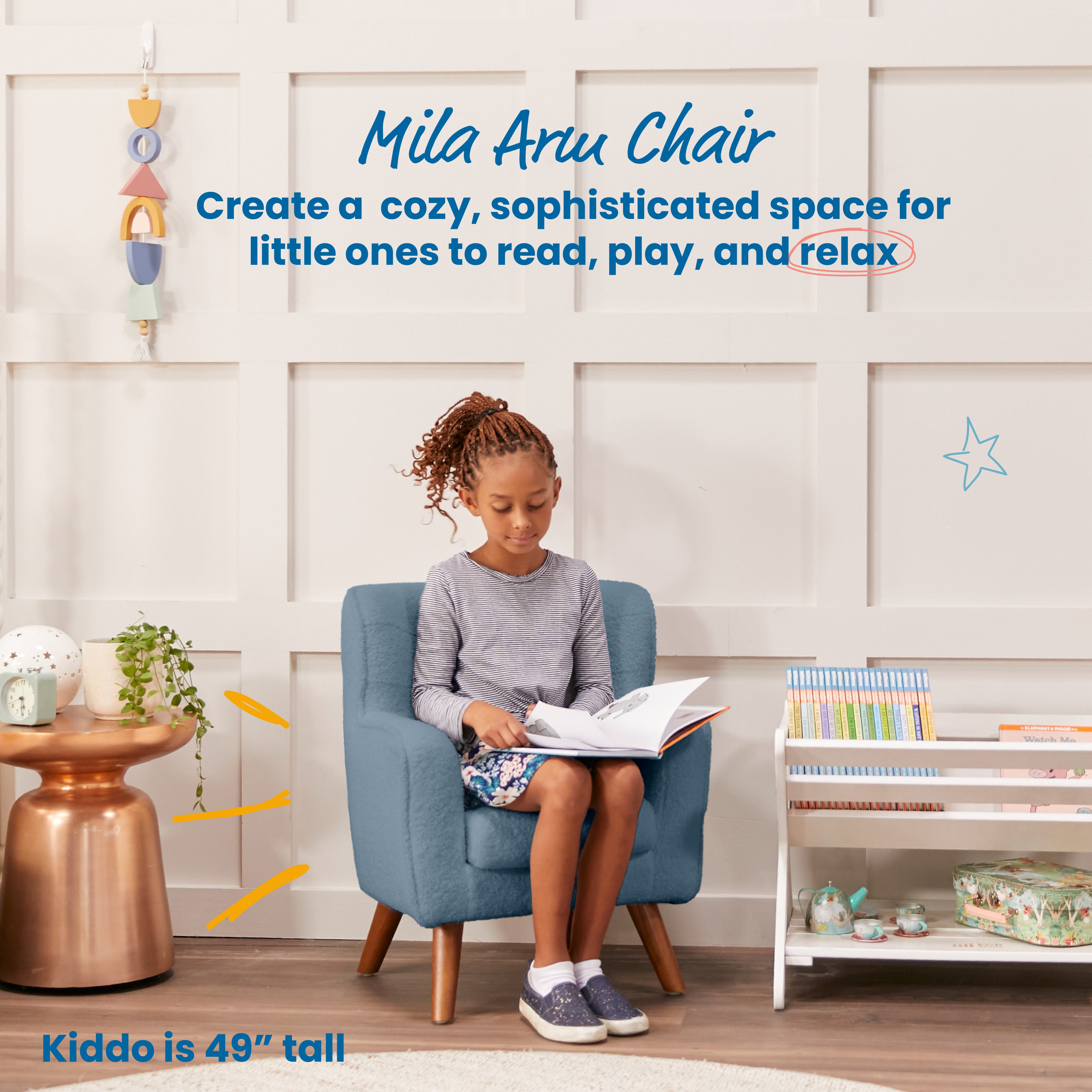 Mila Sherpa Toddler Arm Chair with Removable Wooden Legs